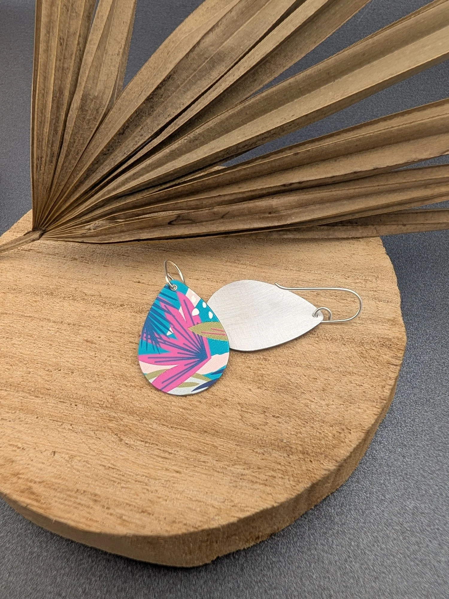 pink-palm-leaf-earrings (6).jpg