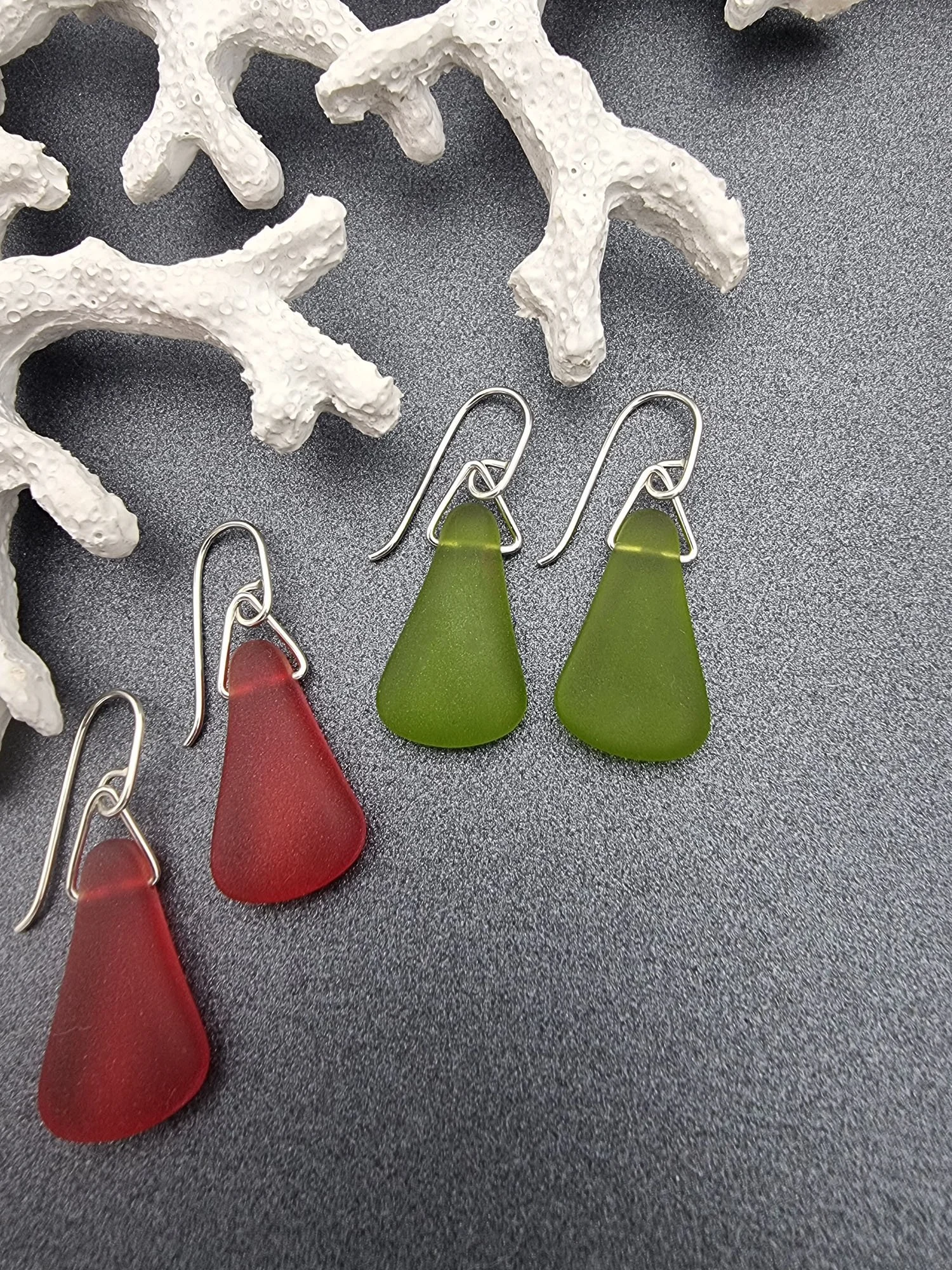 seaglass-earrings-handmade (4).jpg