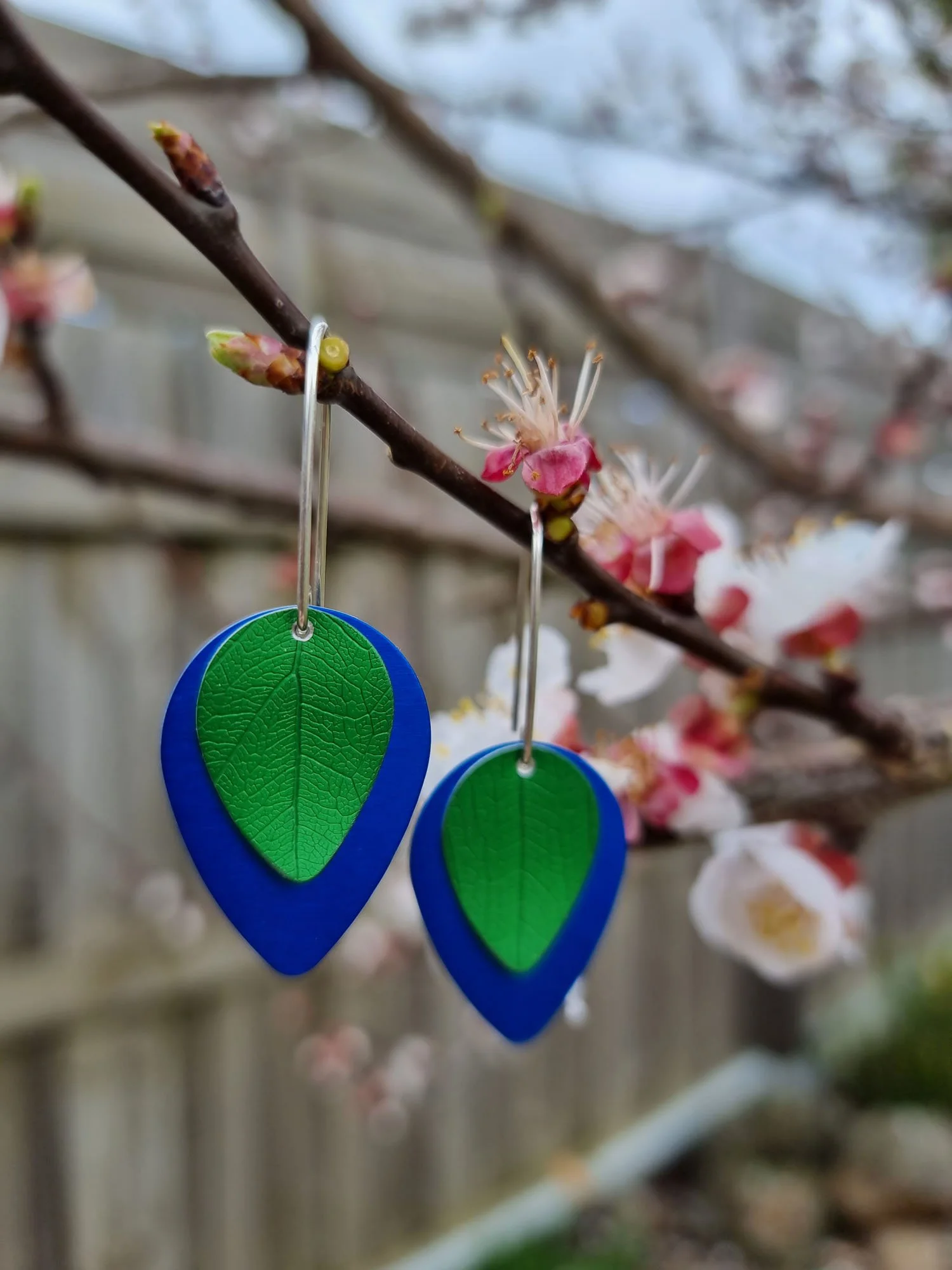 A SPRING FLING – Green leaf on blue earrings