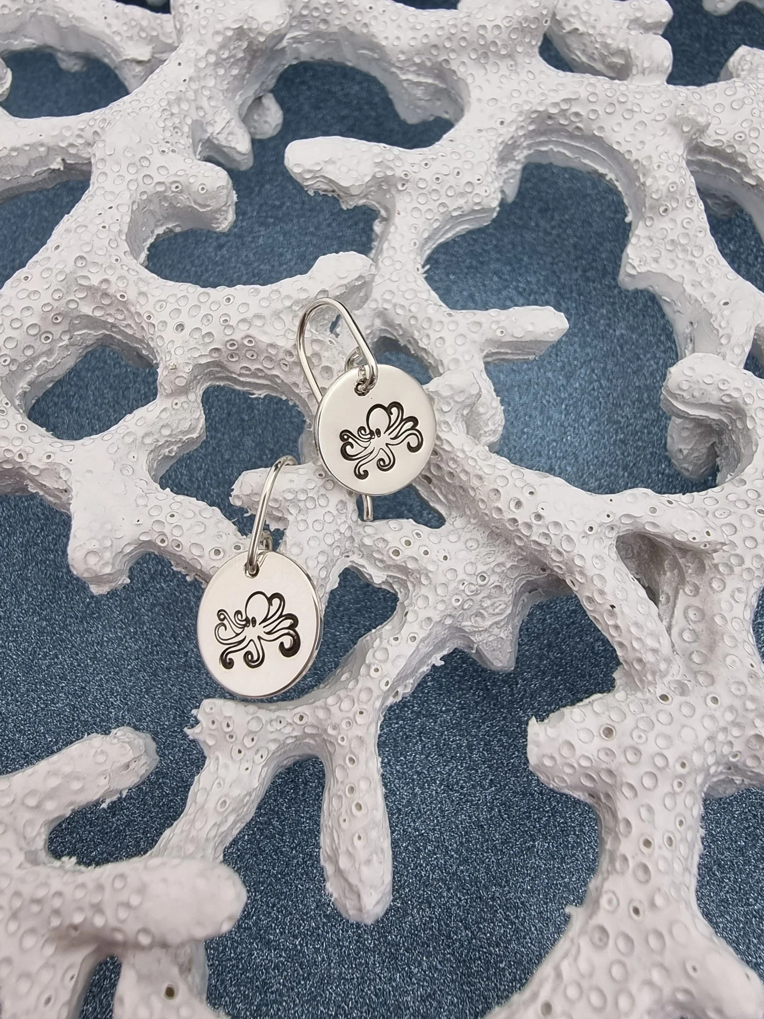 SEASCAPE – Octopus stamped earrings