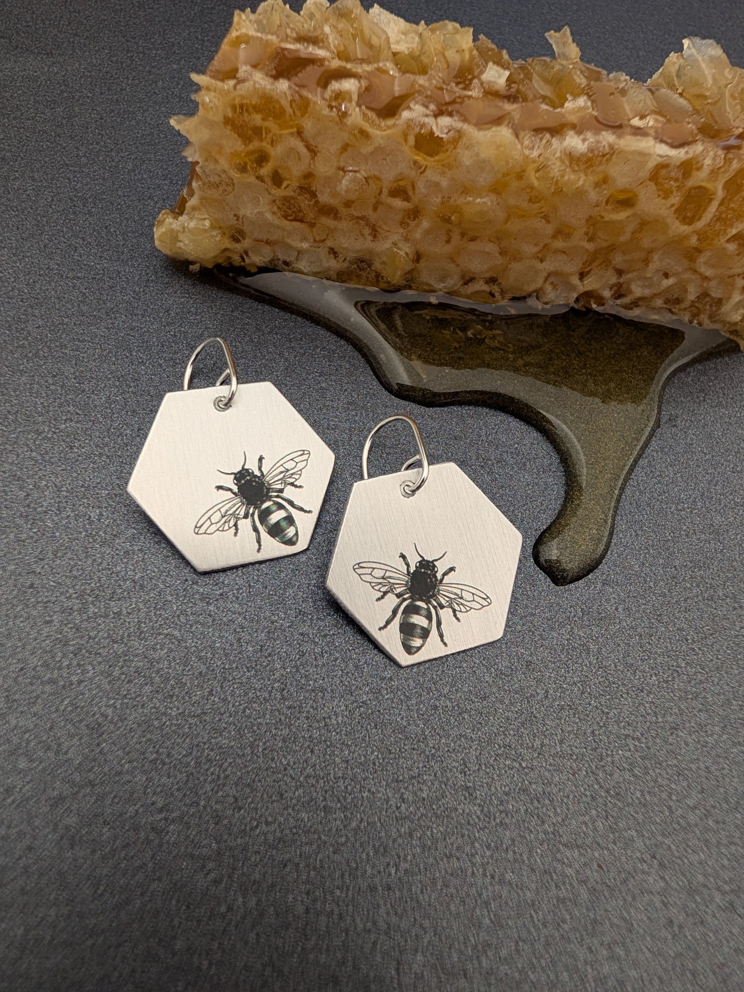 bee-hexagon-handmade-earrings (13).jpg