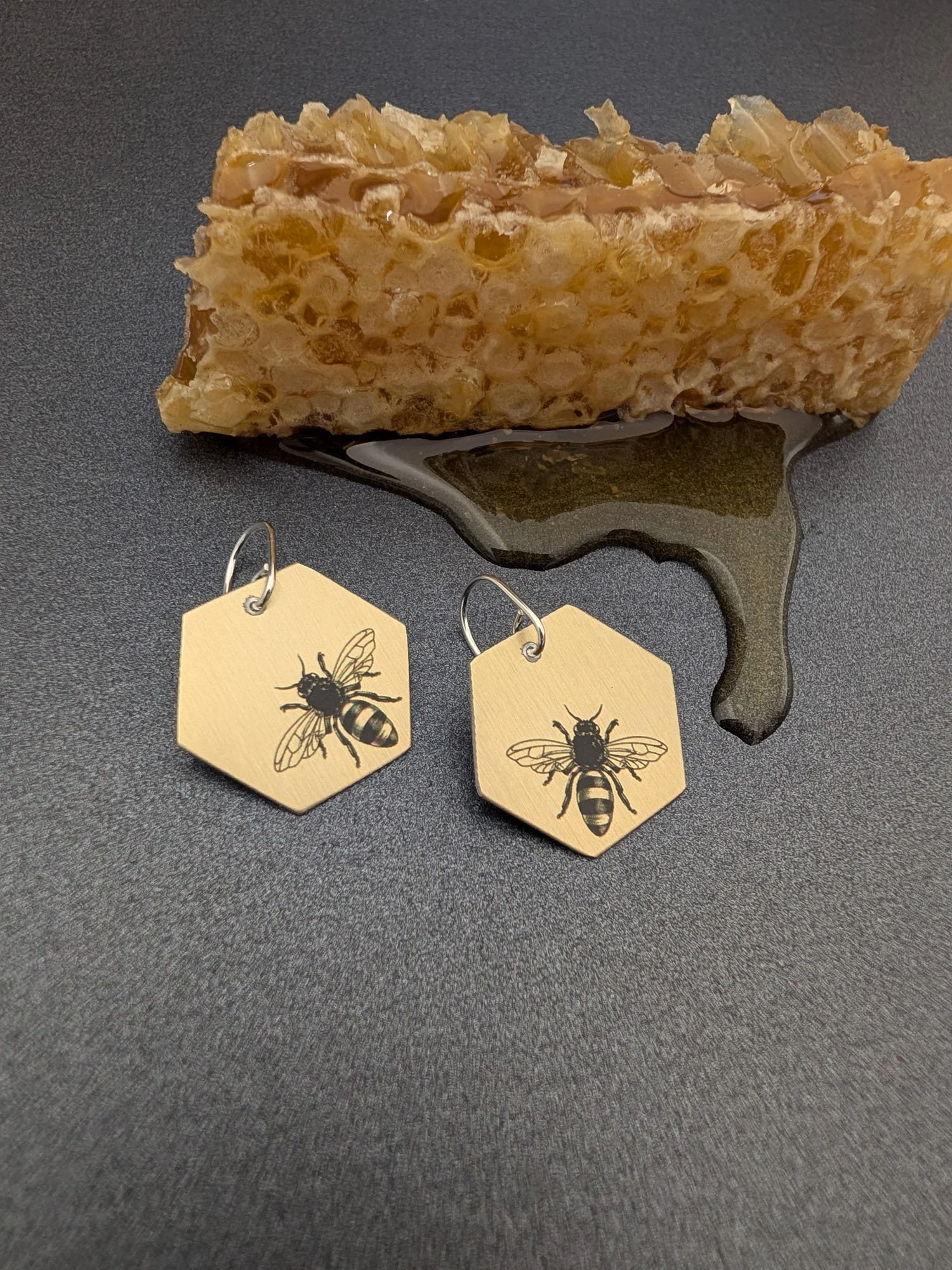 bee-hexagon-handmade-earrings (9).jpg