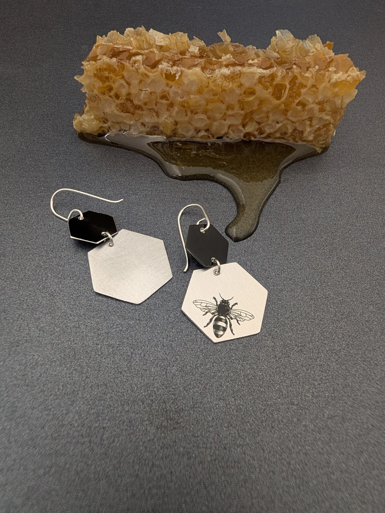 bee-hexagon-handmade-earrings (18).jpg