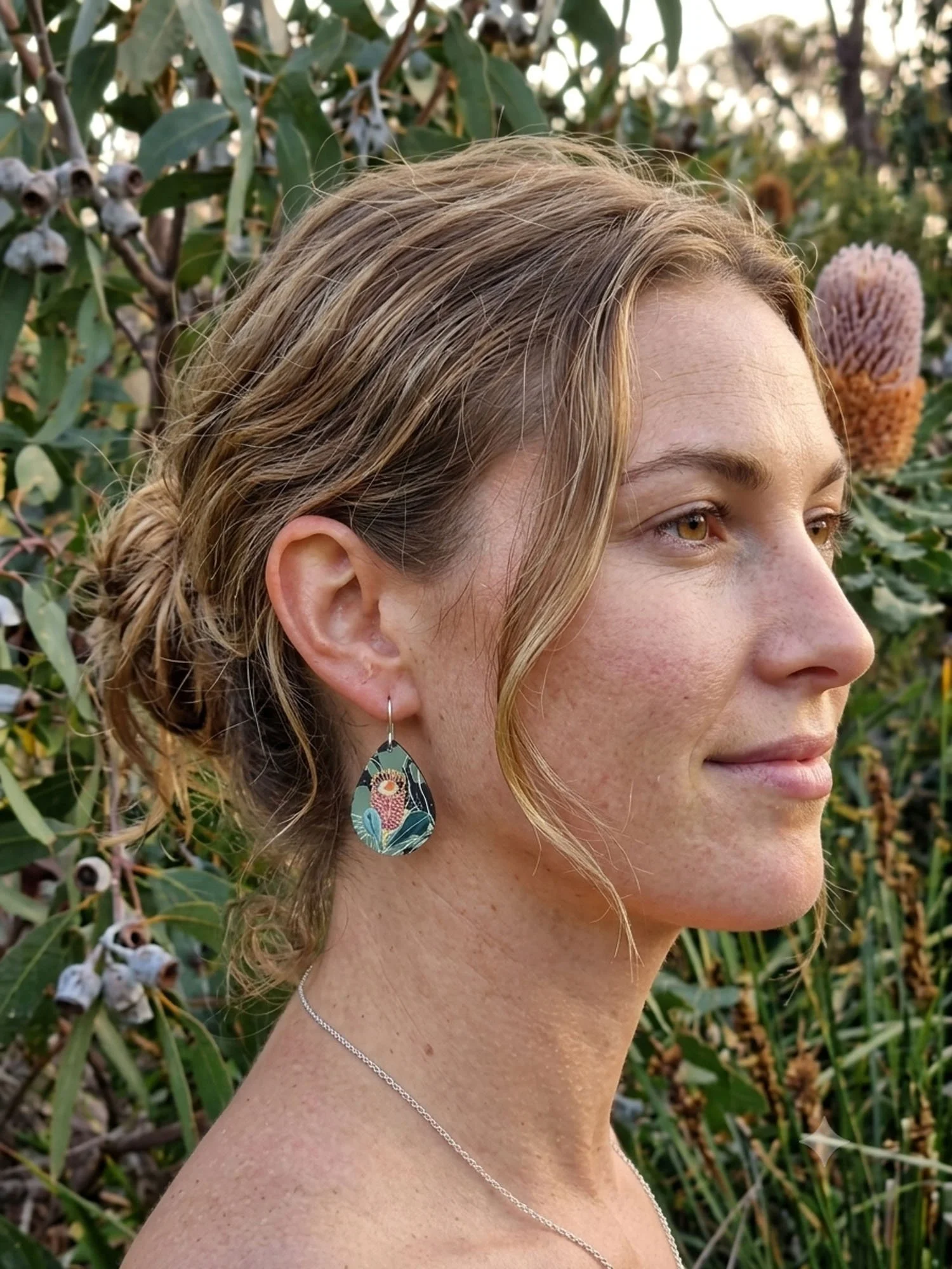 handmade-jewellery-being-worn (23).jpg