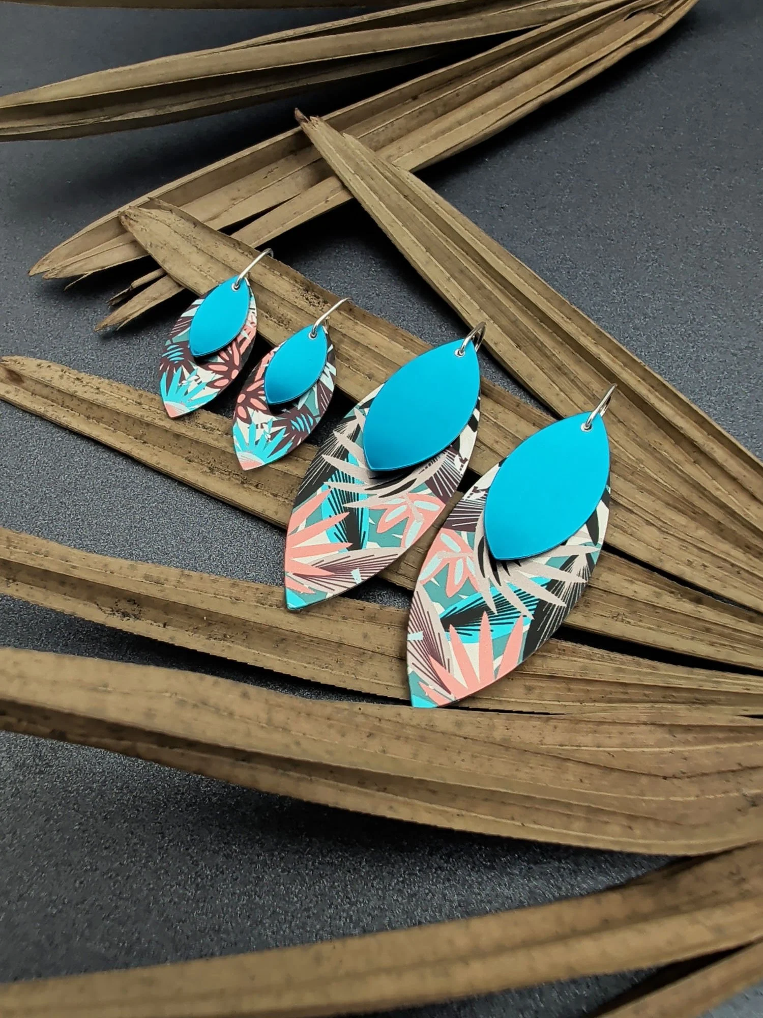 aqua-palmleave-earrings (12).jpg