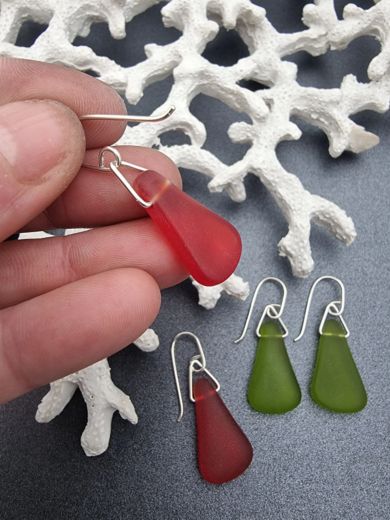 seaglass-earrings-handmade (6).jpg