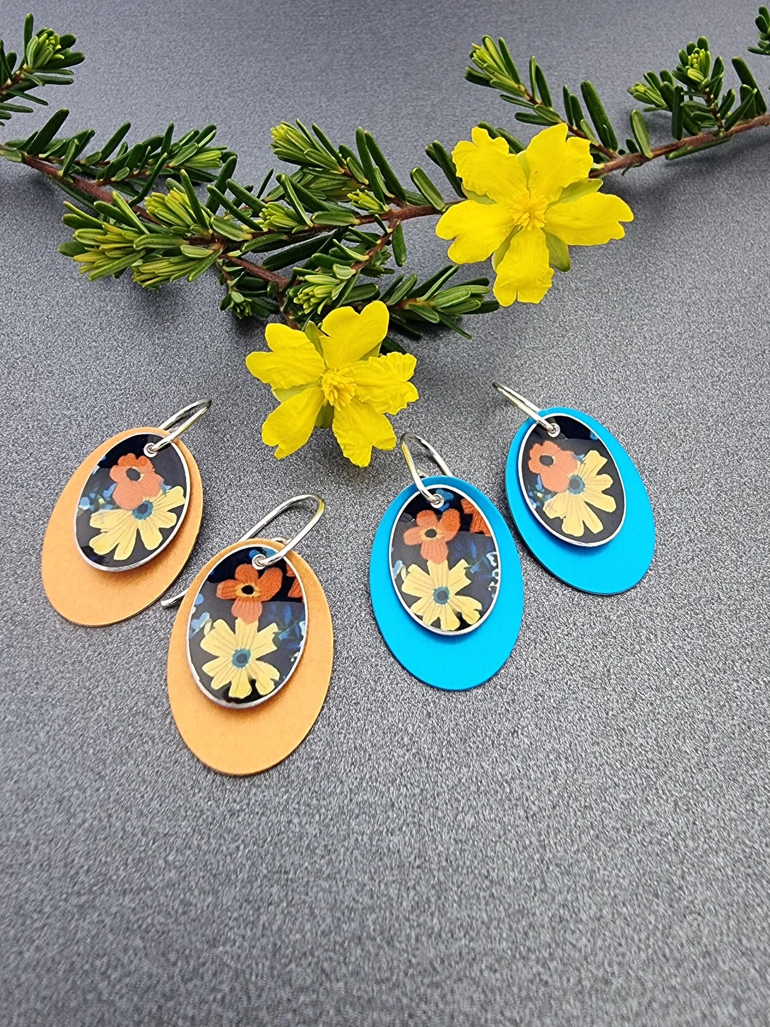 FLORETTE – Yellow bloom double oval earrings