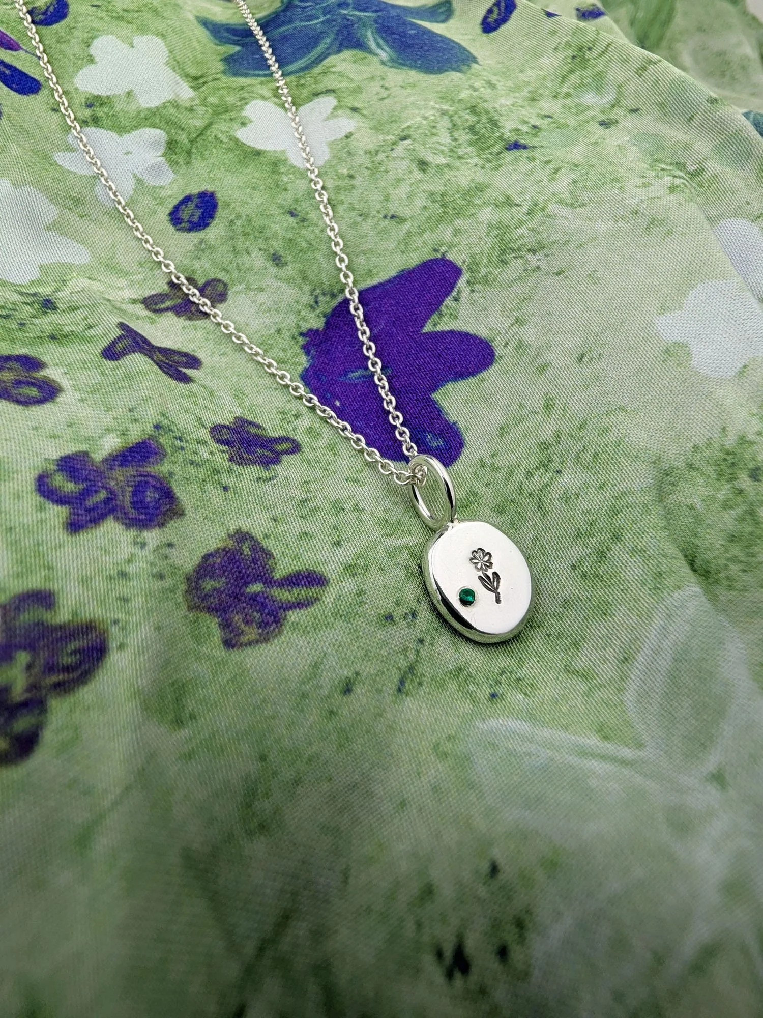 flower-emerald-necklace (2).jpg