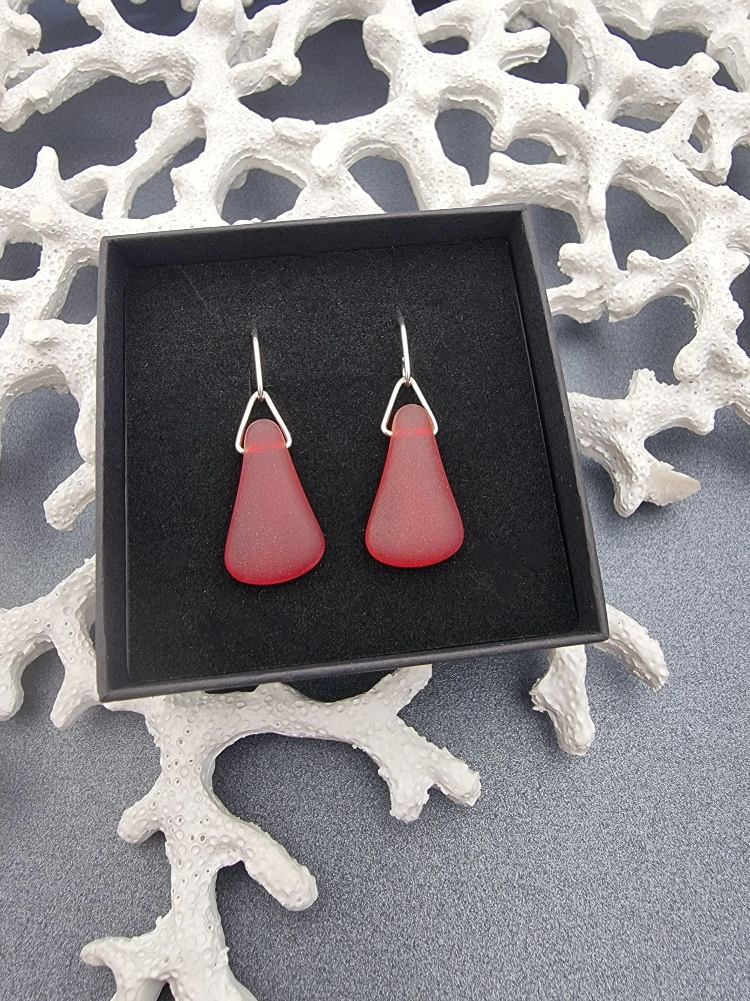 seaglass-earrings-handmade (7).jpg