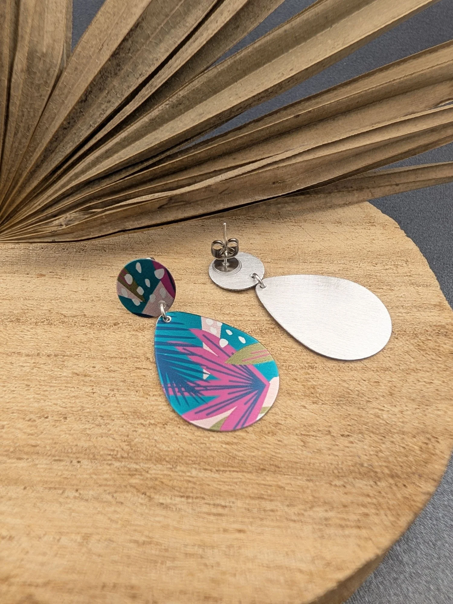 pink-palm-leaf-earrings (9).jpg