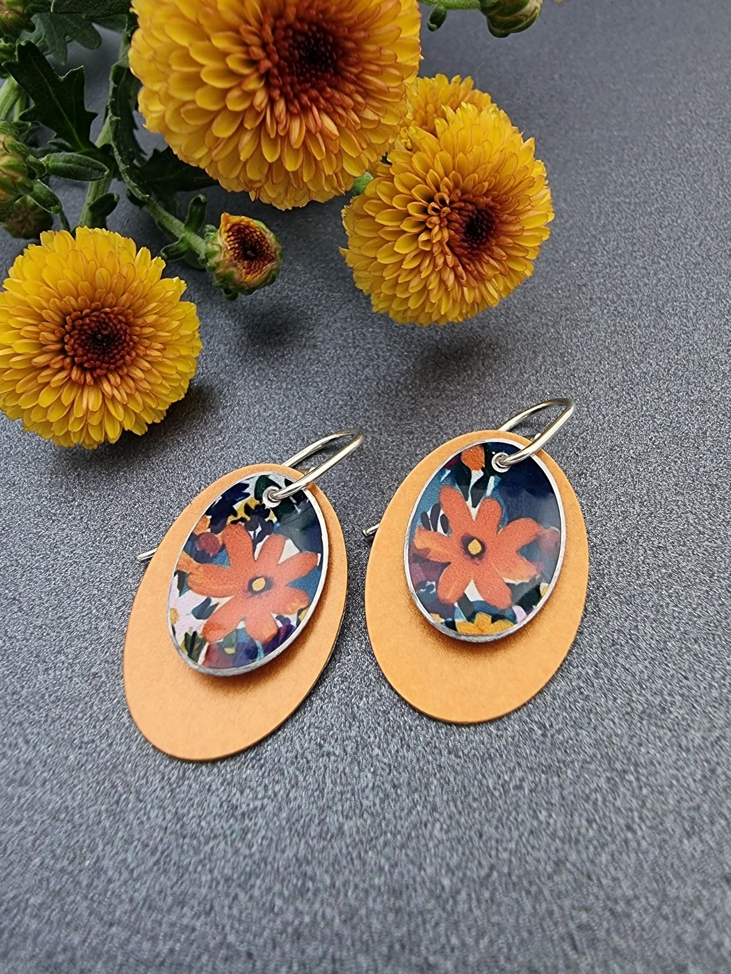 FLORETTE – Orange double oval earrings