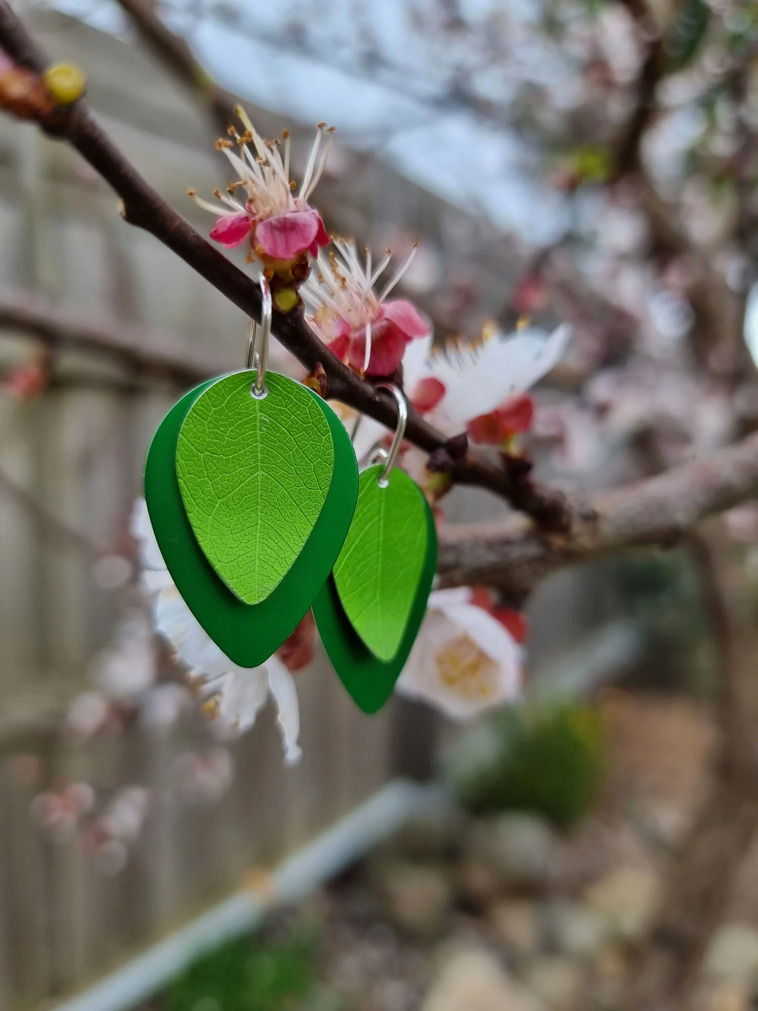 A SPRING FLING – Lime leaf on green earrings