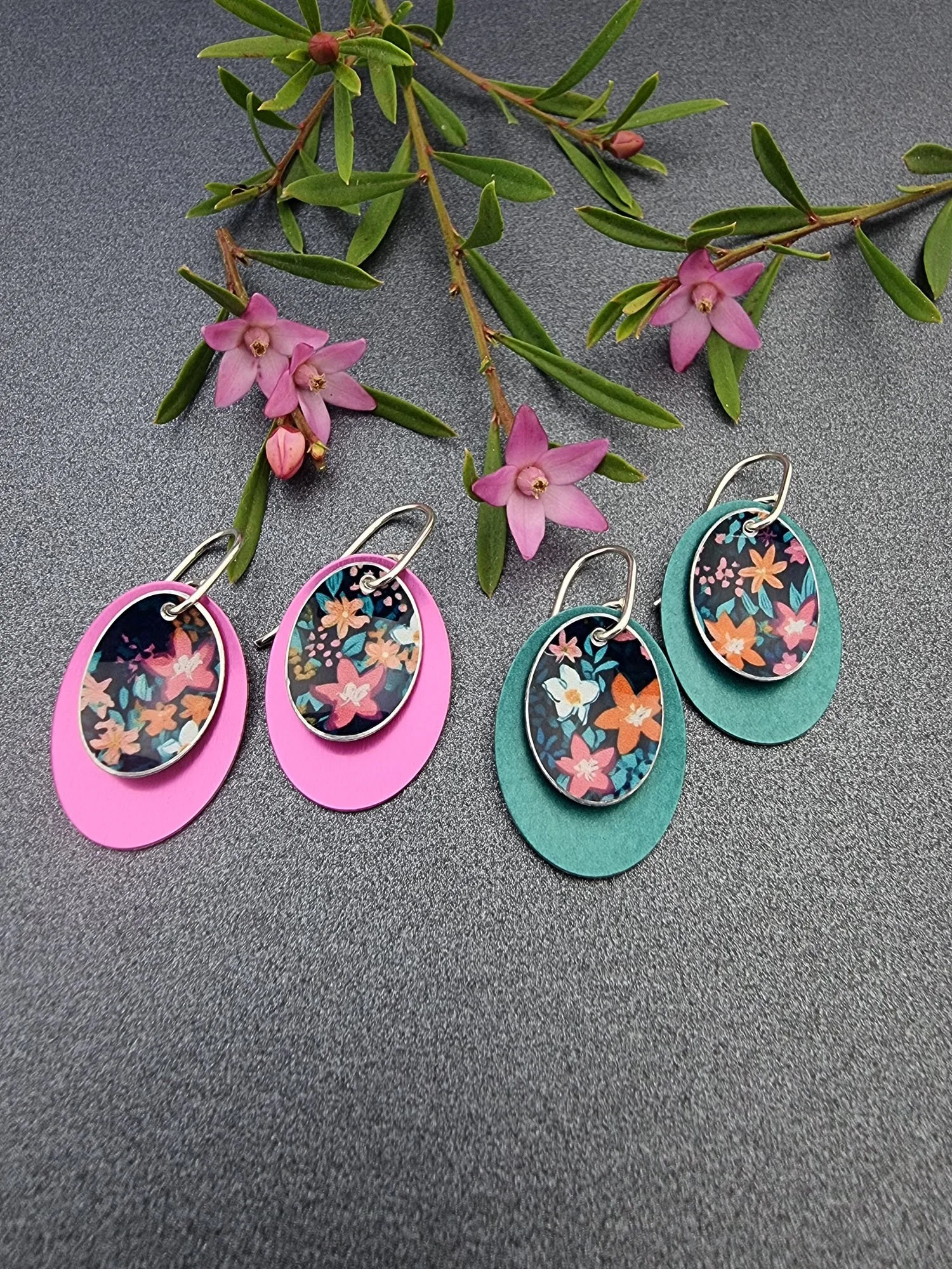 FLORETTE – Teal double oval earrings