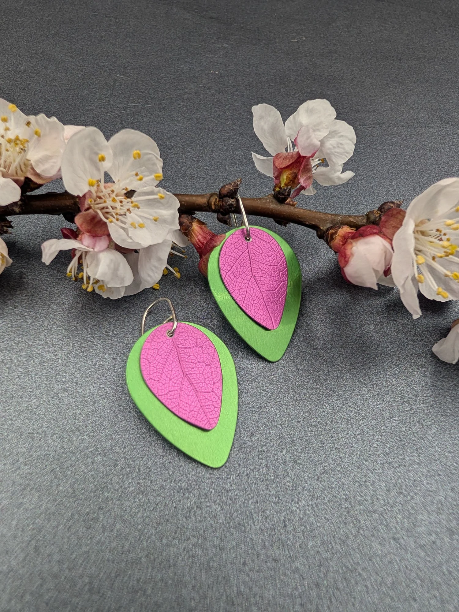 bright-leaf-textured-earrings (10).jpg