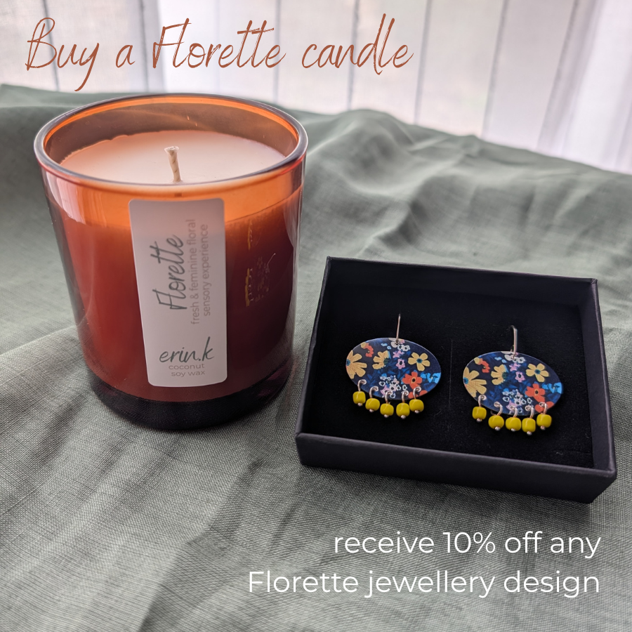 Florette candle + jewellery bundle.png