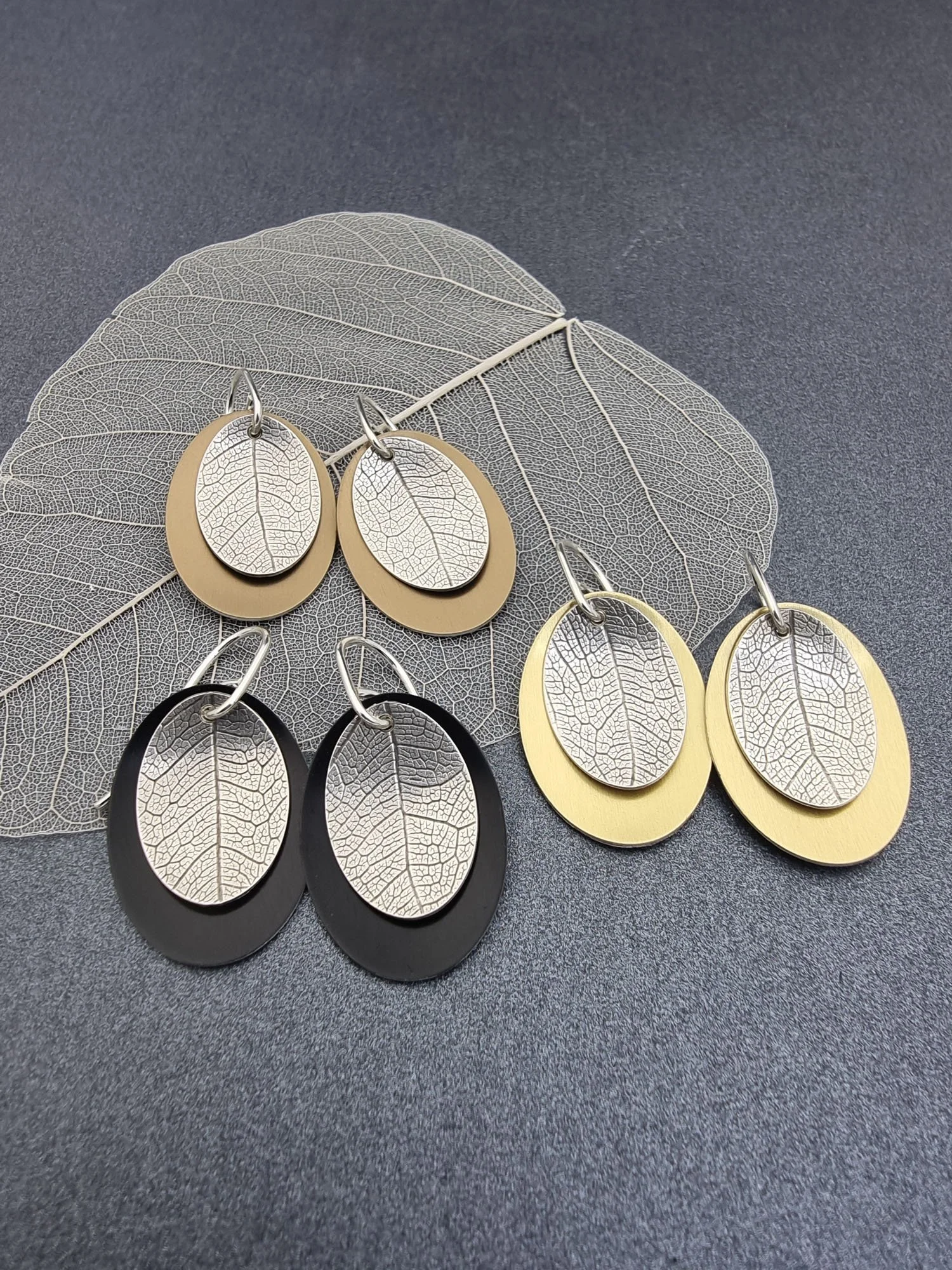 AUTUMN – Silver leaf earrings