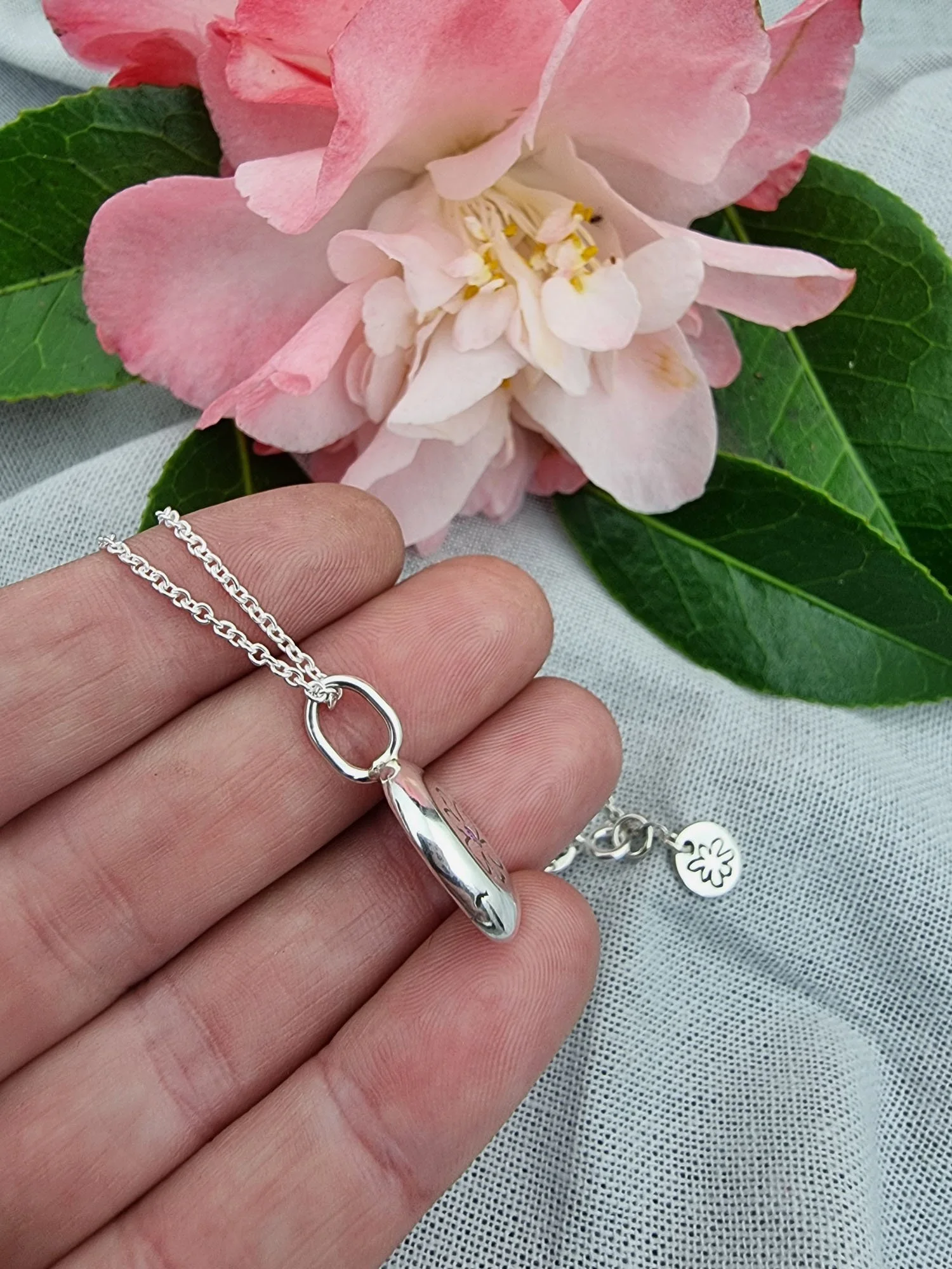 recycled-silver-flower-necklaces (10).jpg