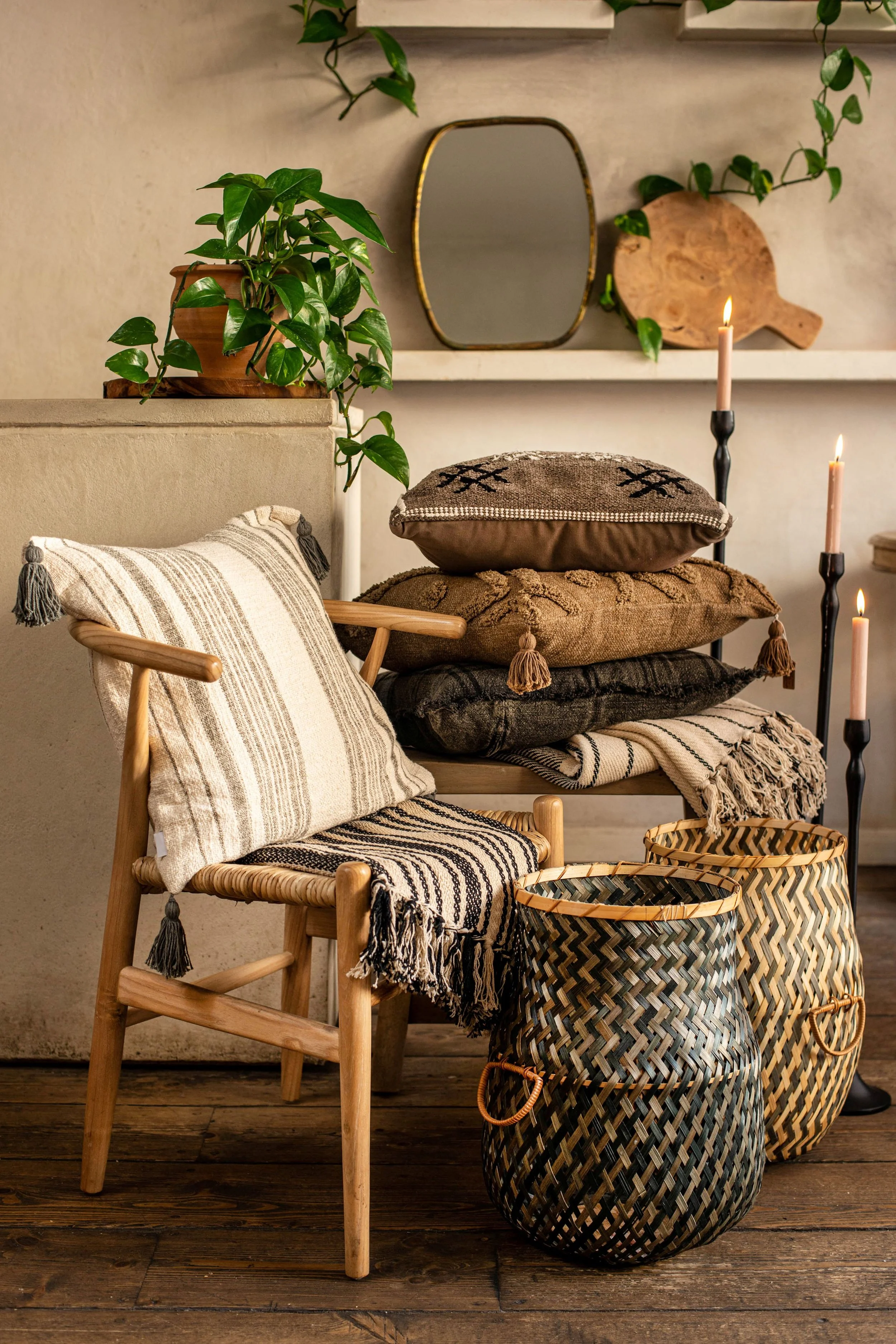 Cosy boho decor adding simple earthy vibes