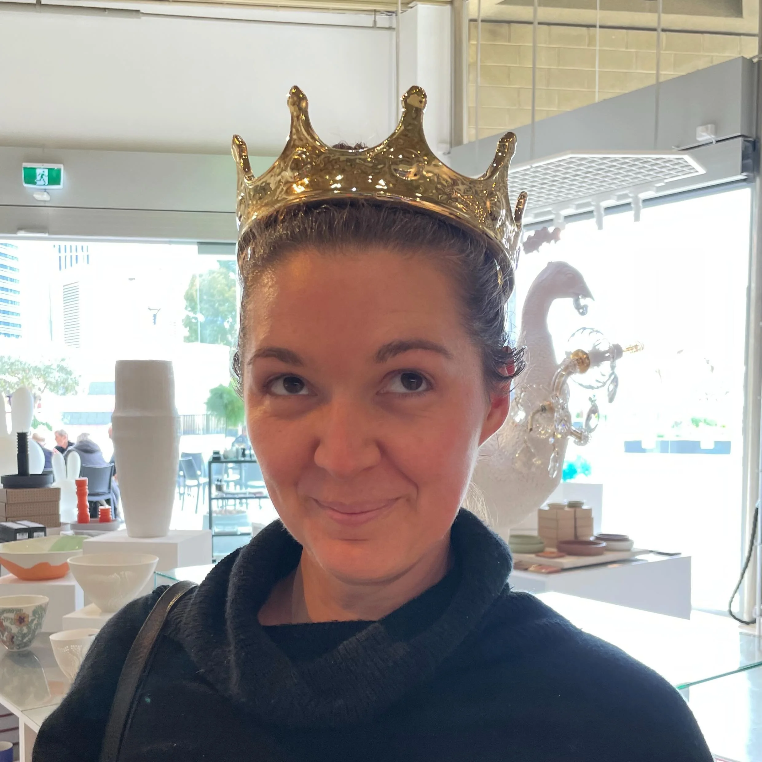 I had to say goodbye to my little sister Alex last week.

This is my favourite photo of her&hellip; from when we were being silly in the @artgallerywa gift shop&hellip; as one does.

It captures her cheeky hilarious side (as @samj_hall so aptly put i