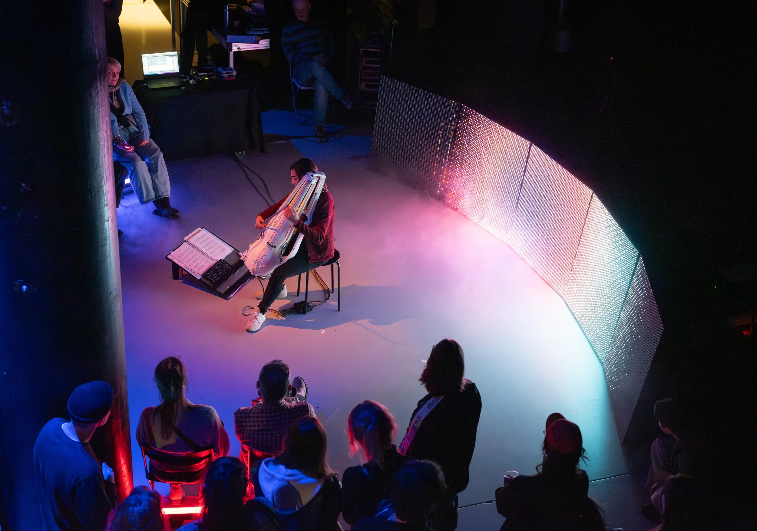 Flo-Verhulst-V2LIVE-20feb-13.jpg
