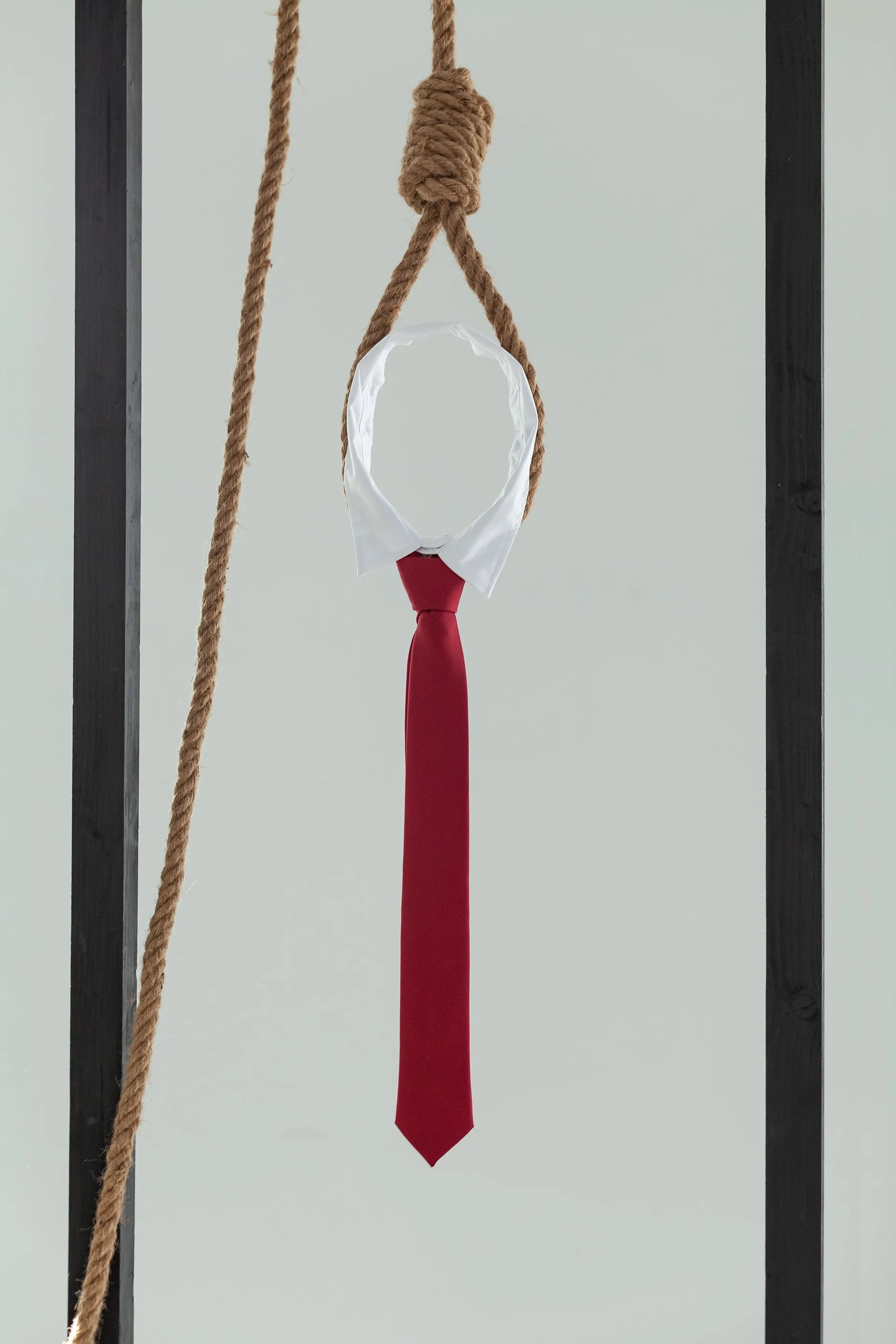 On top of the world
2026
wood, textile
260 x 60 x 70 cm