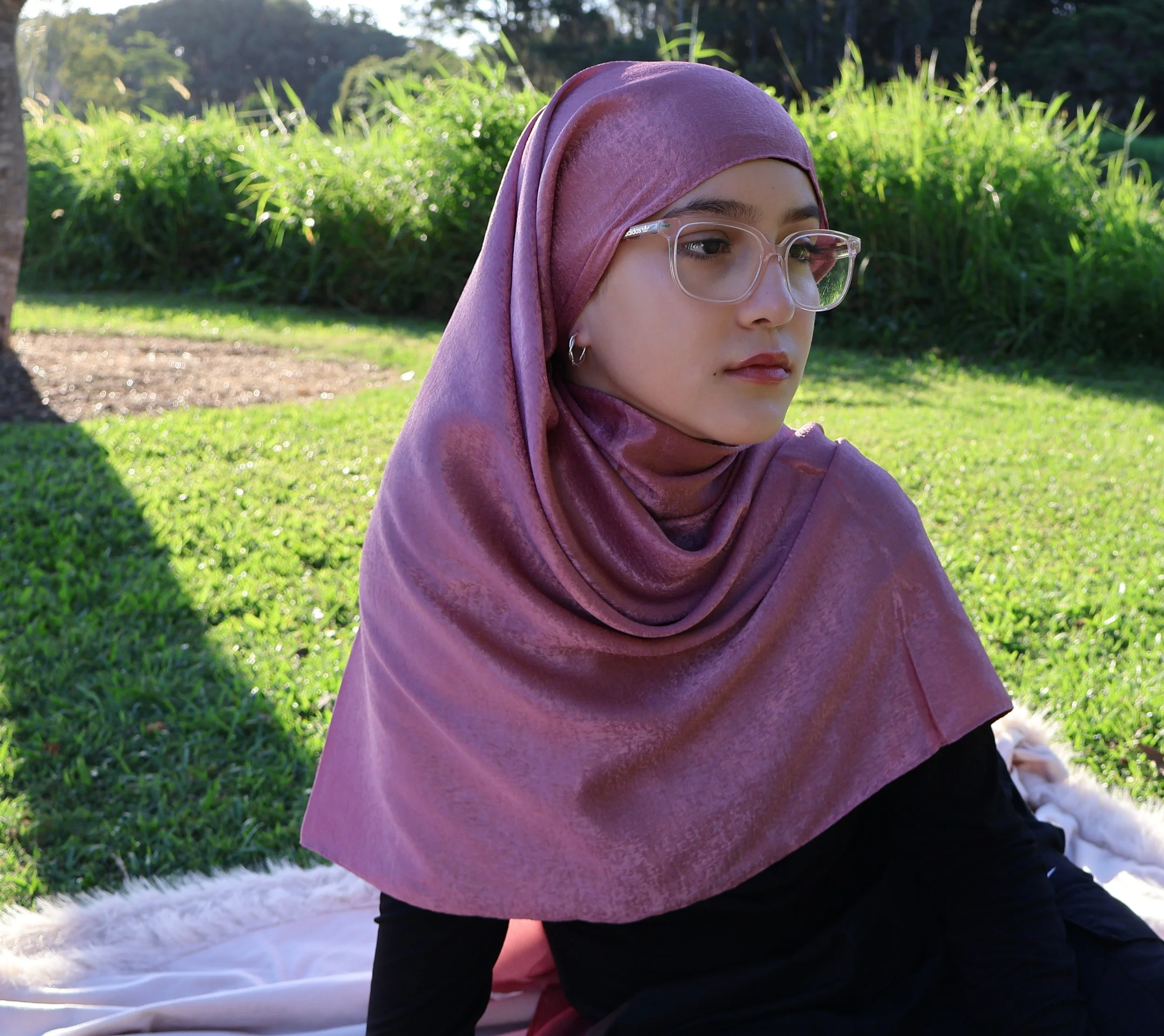 Velvet Hijab – Dusty Rose