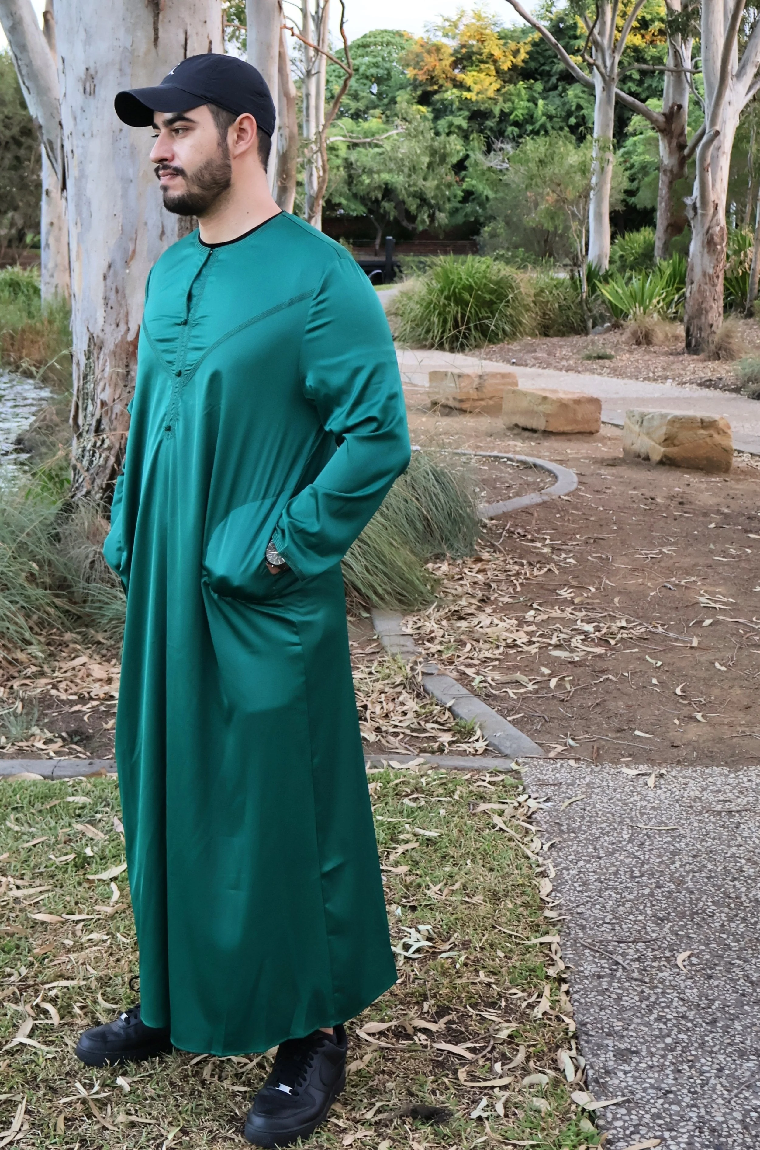 Deep Green Thobe 5.JPG