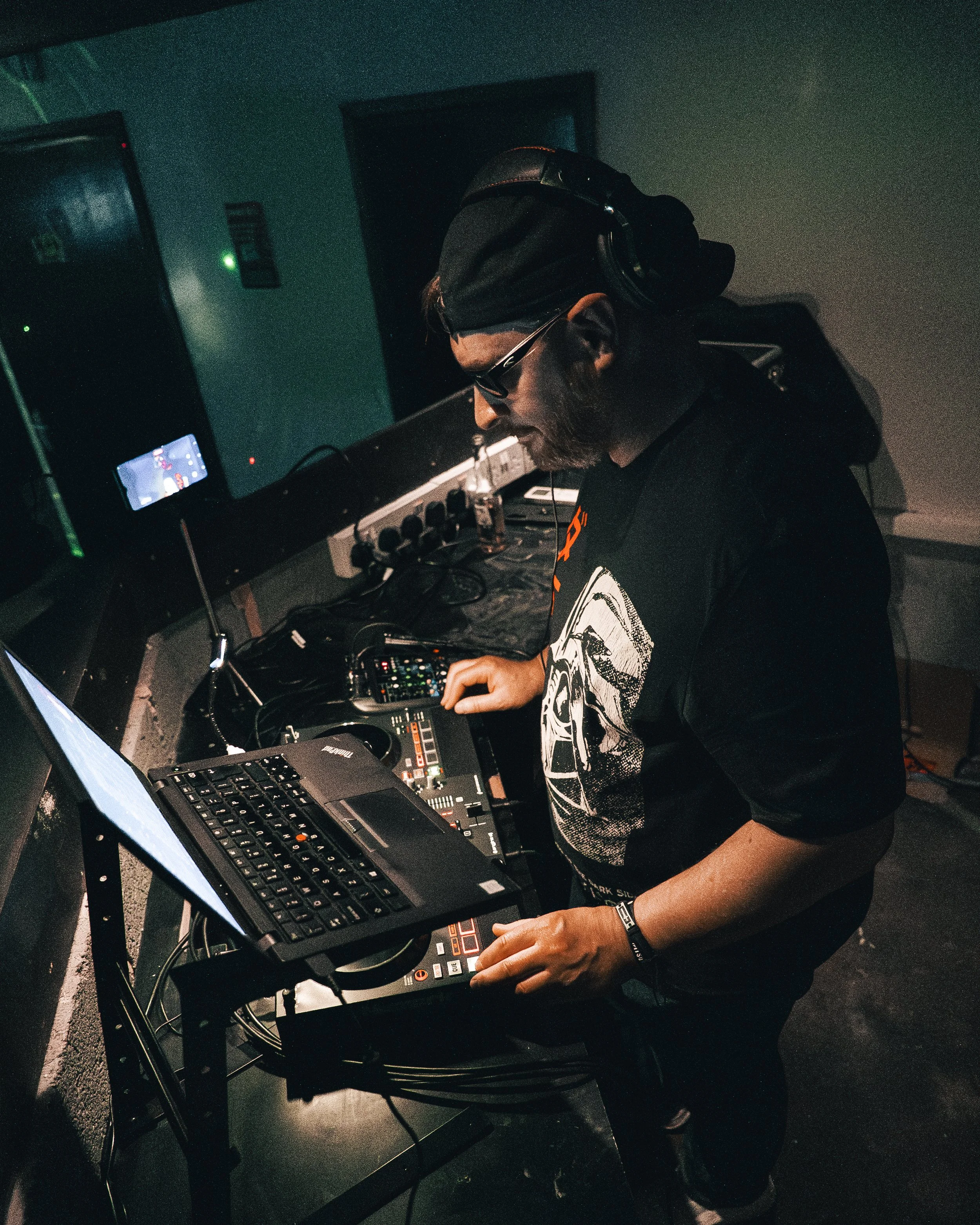 DJ-11.jpg