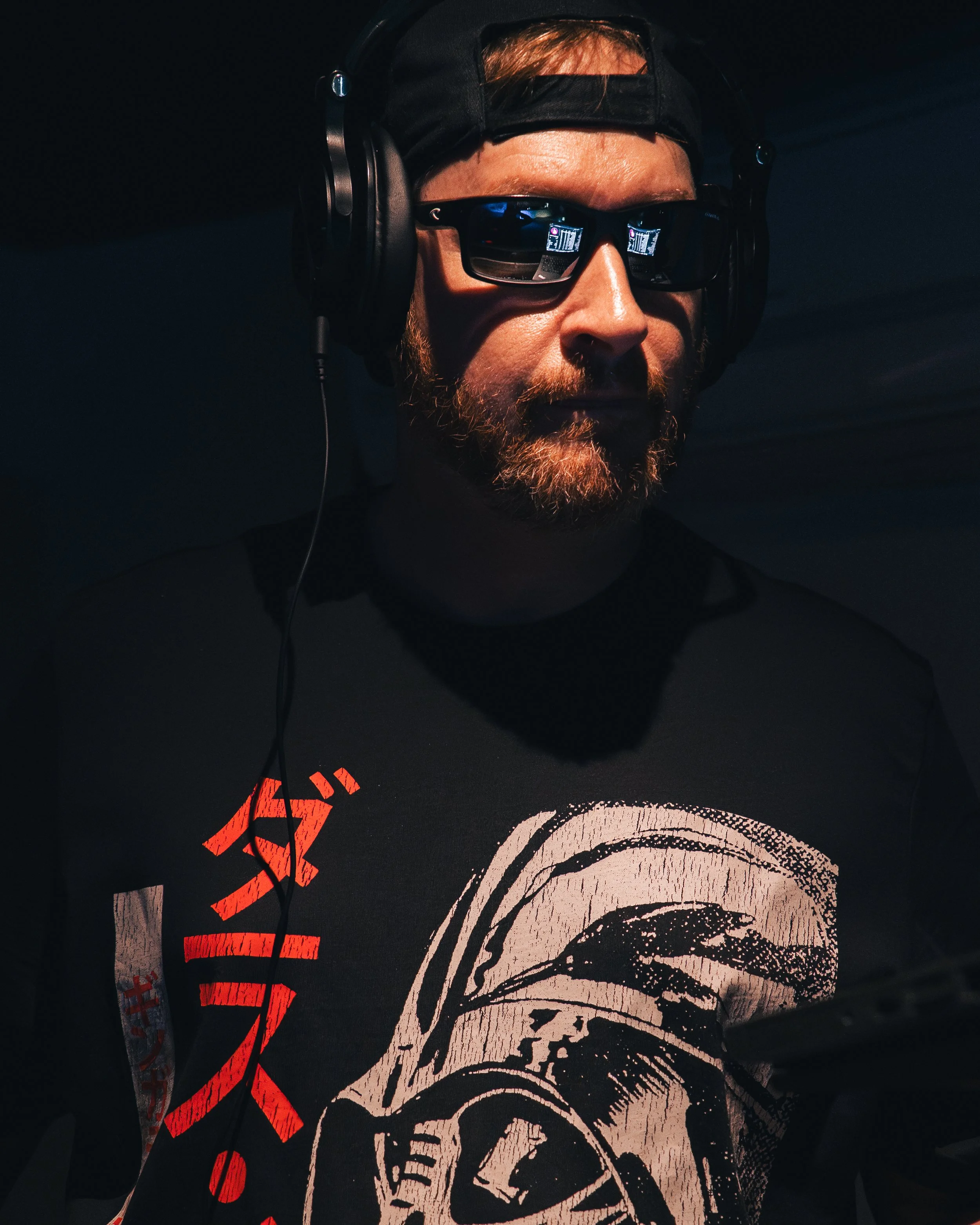 DJ-05.jpg