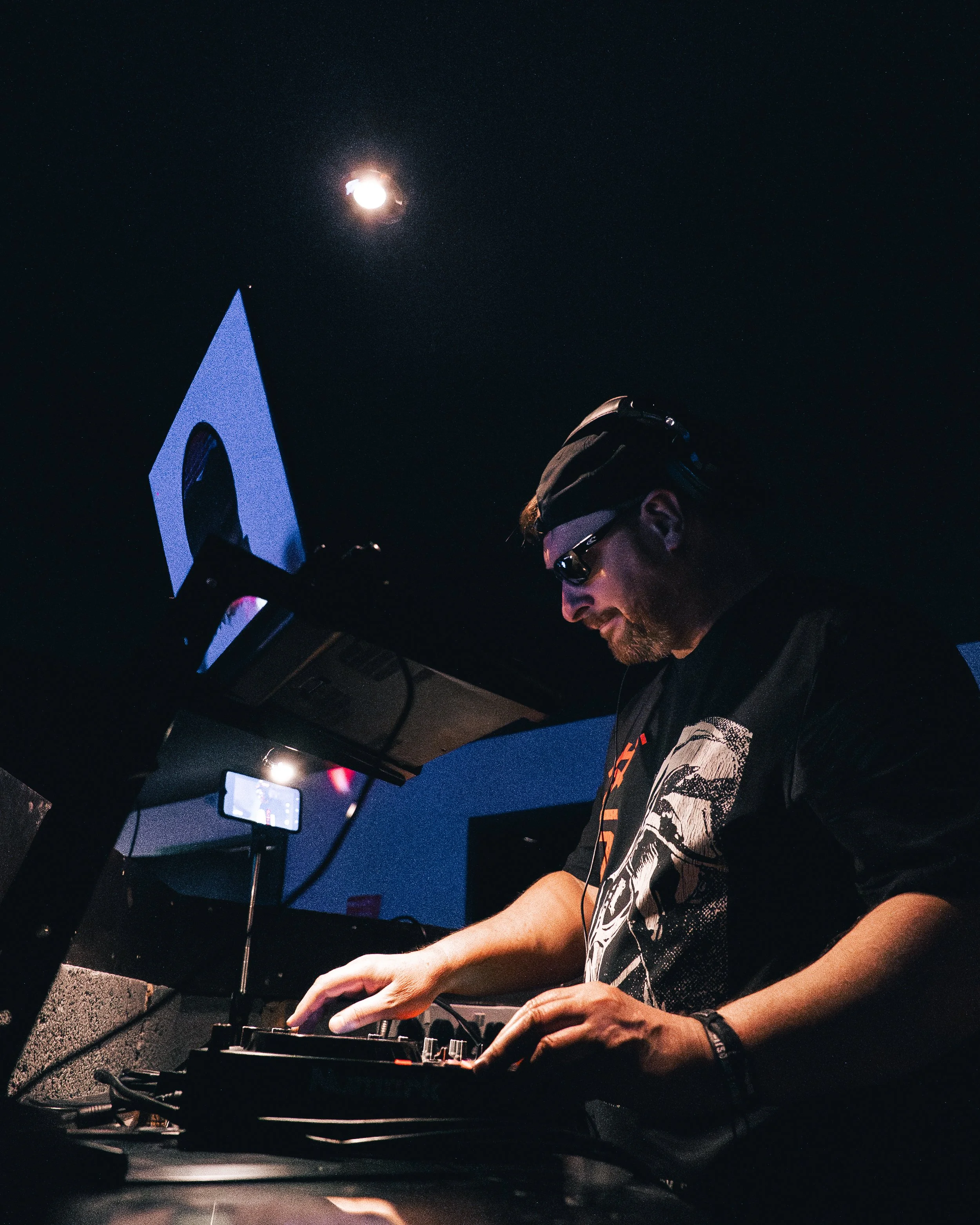 DJ-10.jpg