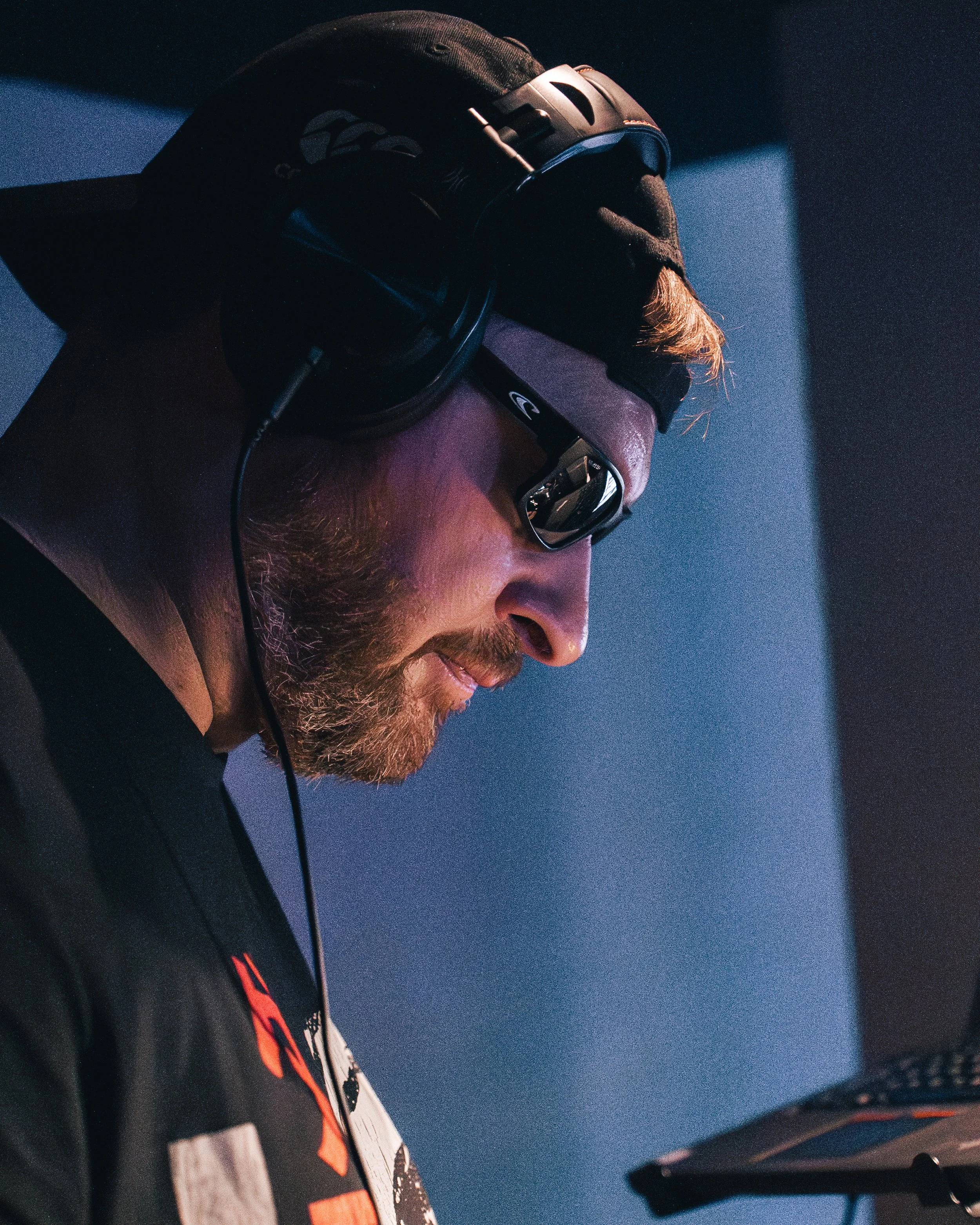 DJ-19.jpg