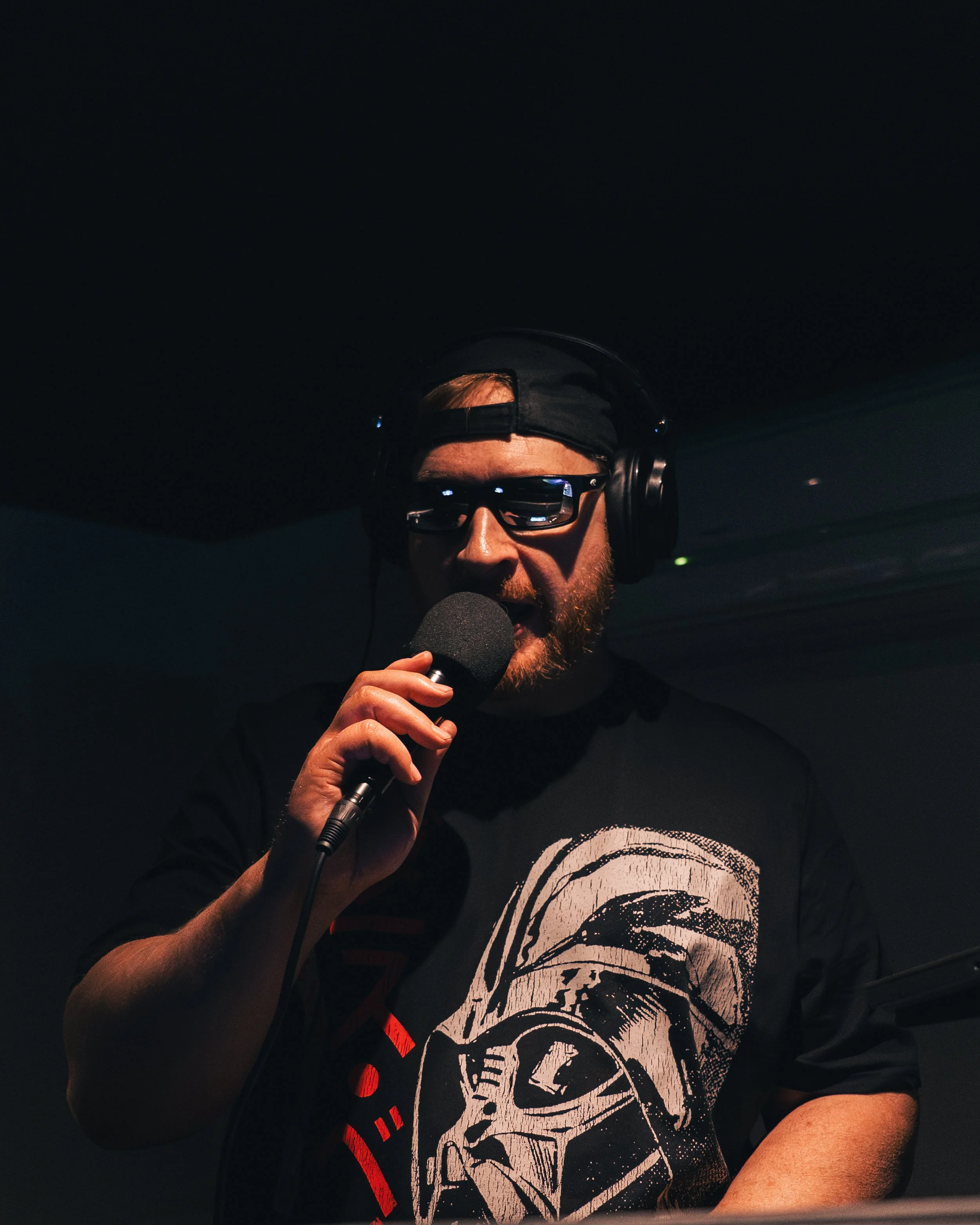 DJ-06.jpg