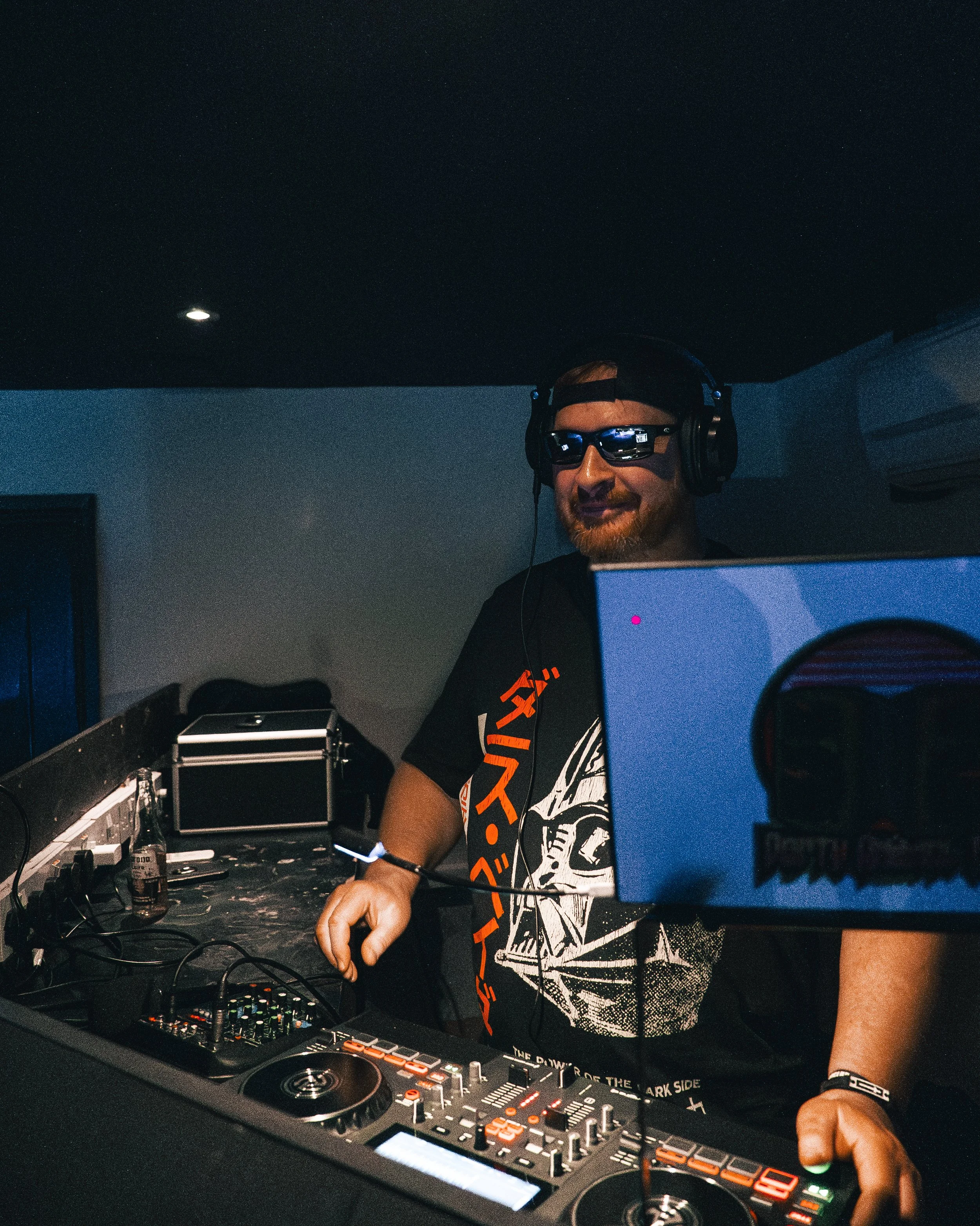 DJ-16.jpg
