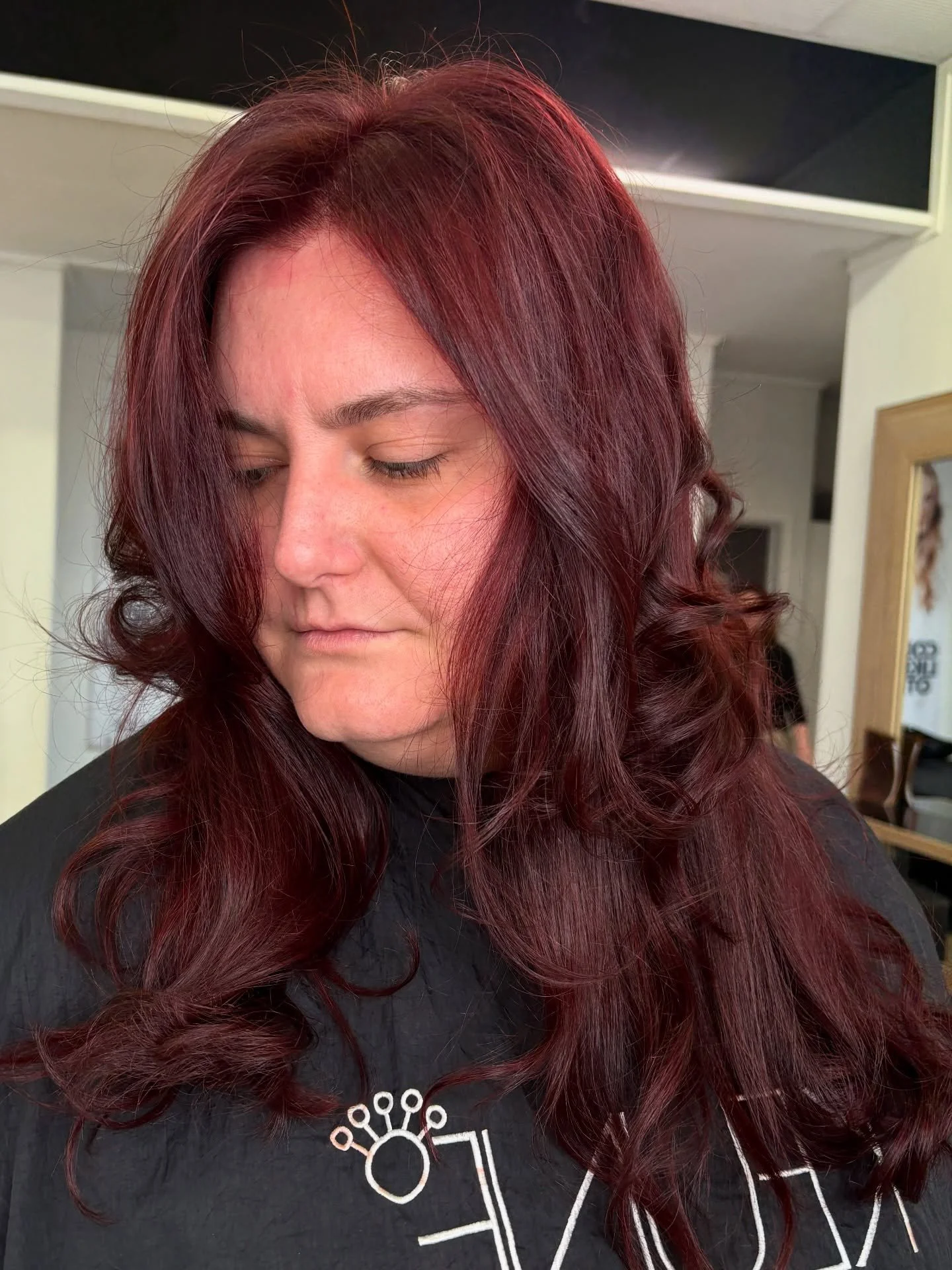 Turning heads with this vibrant red refresh! 🔥

Colour, cut &amp; style by Kristy

#keune #keunecolor #keunestyle #keunesalon #salon #adelaidehills #adelaidehillssalon #hairdresser #curlyblowdry #meadows #meadowshairdresser