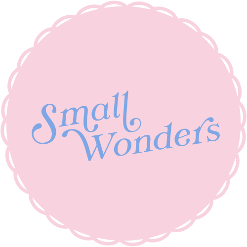 A pink doily logo for the UK Florist Small Wonders Florals.