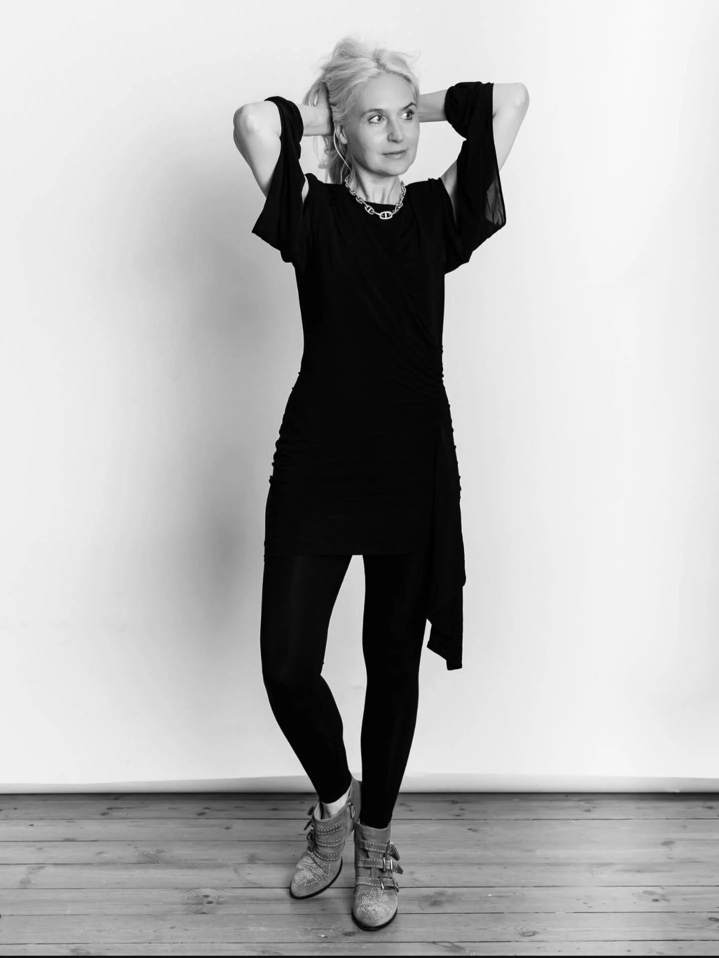 Gestern wollte ich die Welt ver&auml;ndern.
Heute beginne ich bei mir selbst.
(inspiriert von Rumi)

📷 @empowher_by_lena_lach

#Spiritualit&auml;t #Coaching #Neuanfang