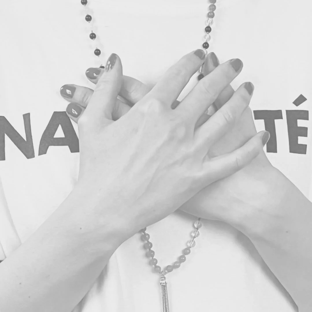 ✨ Was w&uuml;nschst du dir f&uuml;r das kommende Jahr? ✨

In meinen Coaching-Stunden h&ouml;re ich oft die Antwort:
&bdquo;Ich wei&szlig; es nicht.&ldquo;

Und doch glaube ich zutiefst:
Deine Seele kennt die Antwort.
Sie wei&szlig;, warum sie hier is