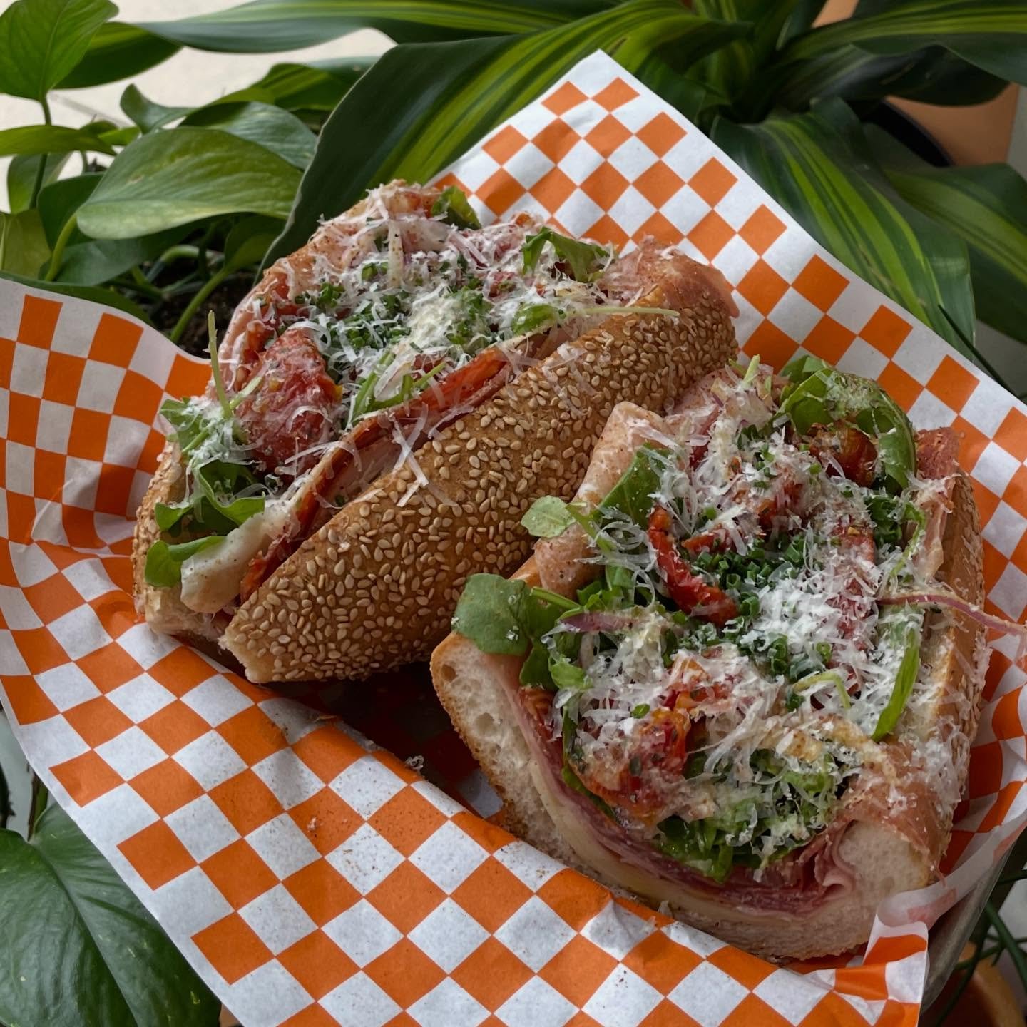 The Smalls Italian 🇮🇹 is already becoming a neighborhood favorite &mdash; and for good reason. Sliced prosciutto, hot coppa, Genoa salami, and pistachio-studded mortadella&hellip; all stacked on a perfectly seeded 10&rdquo; @caciasbakeryphilly roll