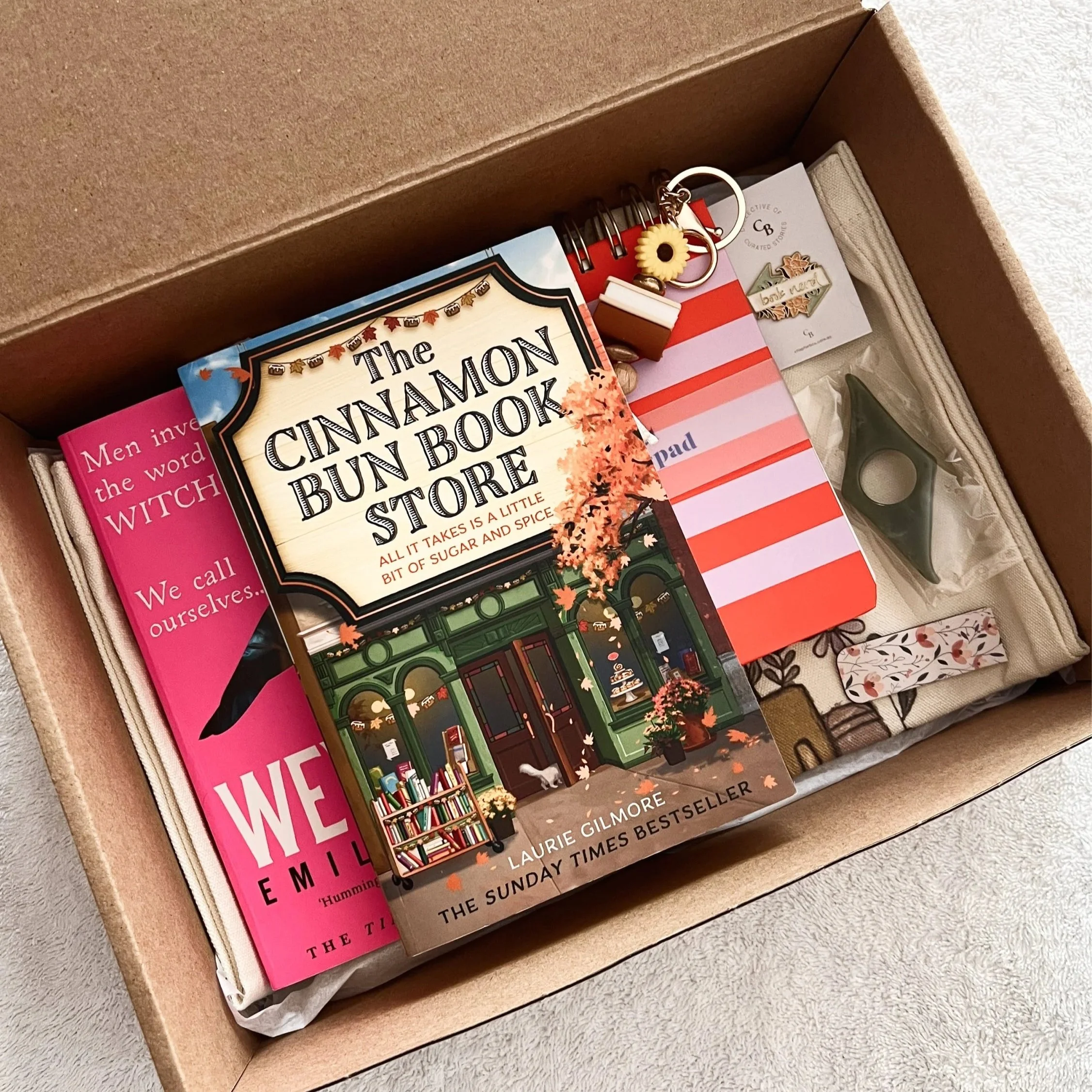 Book+box+with+2+books%2C+notepad%2C+pin%2C+page+holder%2C+keyring+and+tote+bag.jpg