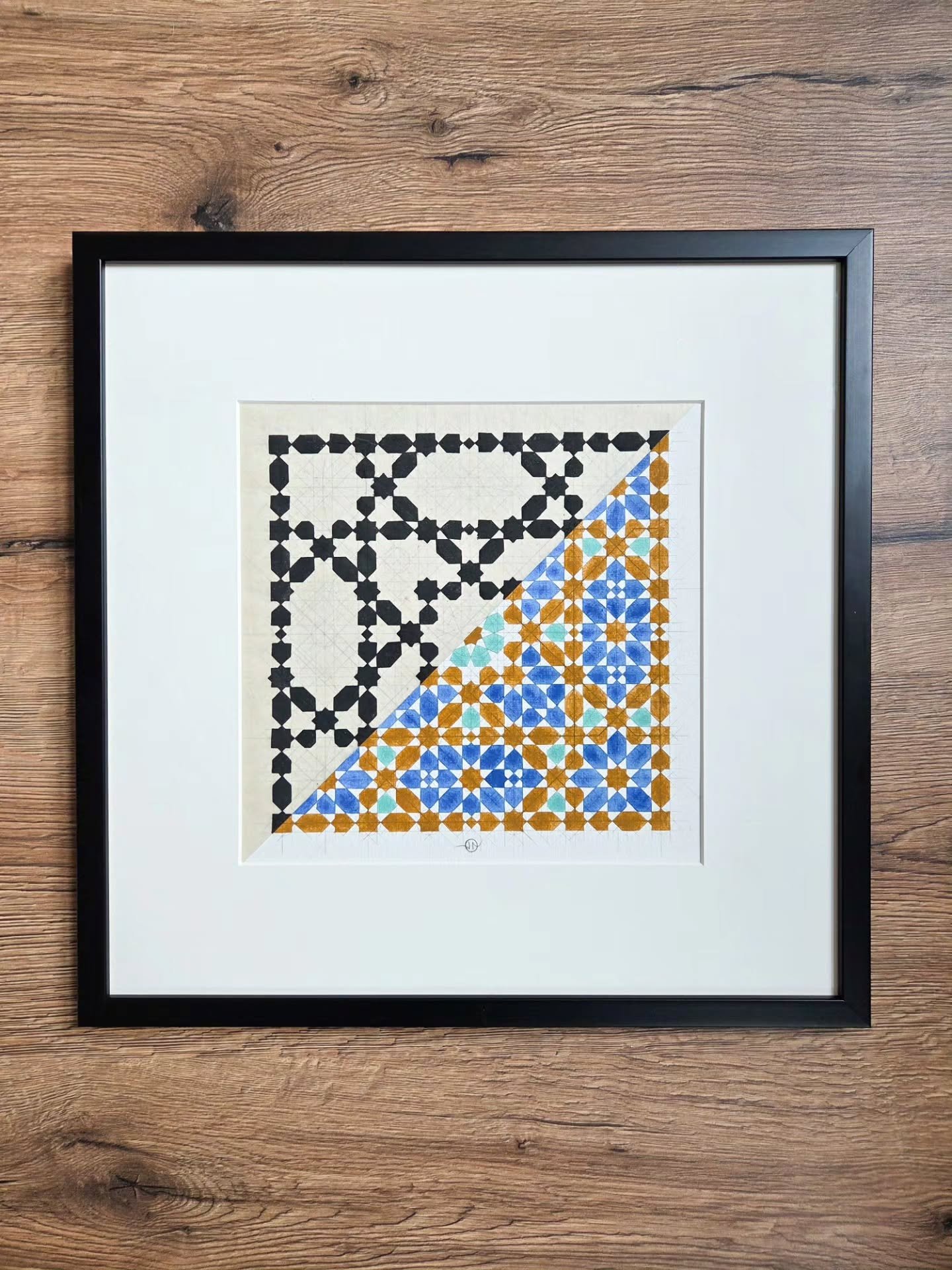 People who came to the exhibitions in London and Borley last year will recognise this piece, but I never got around to post it here. Now that I have the pieces back in my possession, I could finally take a proper picture.

At the exhibitions, I showe