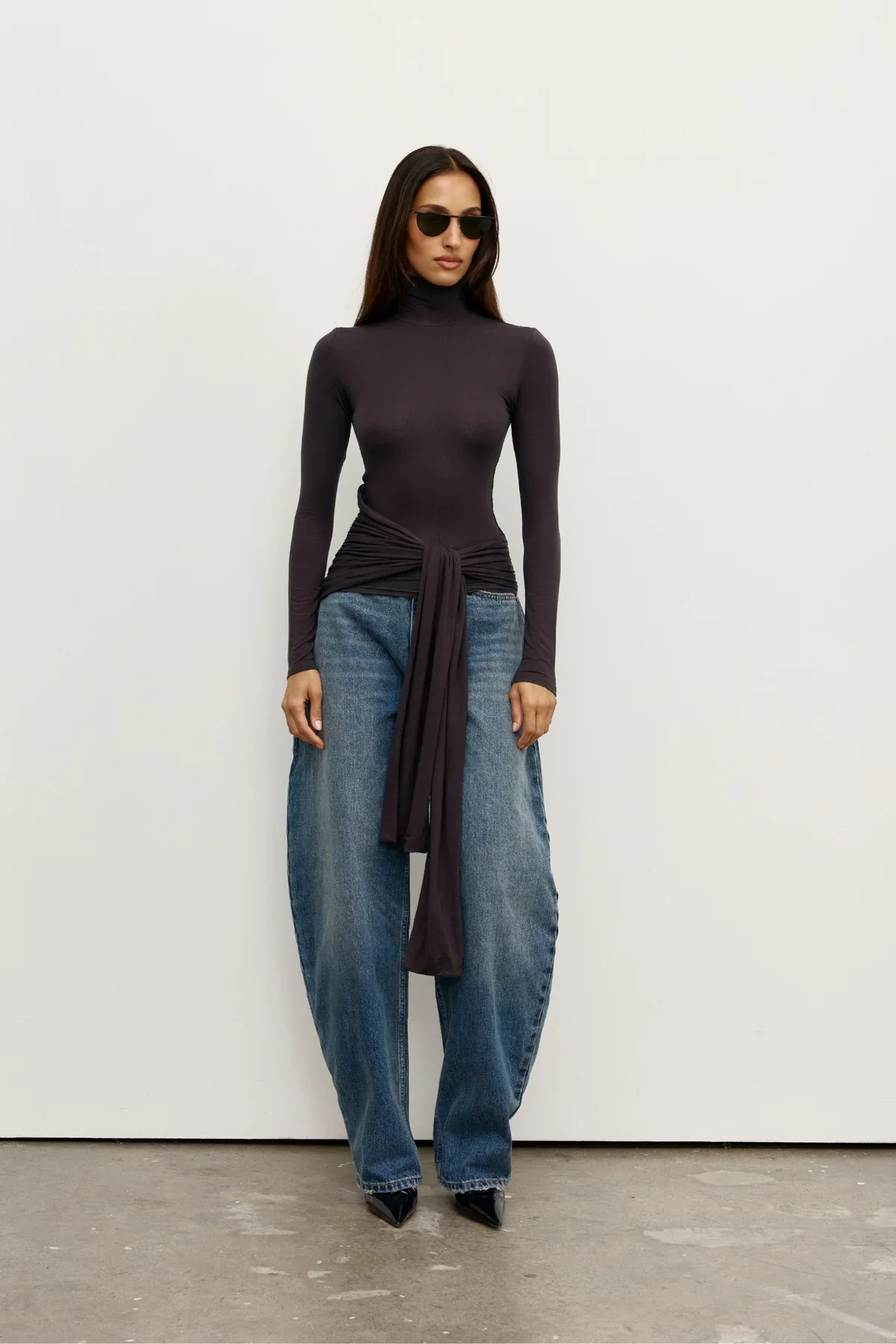 BAYSE - ISLEY TOP - CHARCOAL - PERTH BOUTIQUE - ELISAB.webp