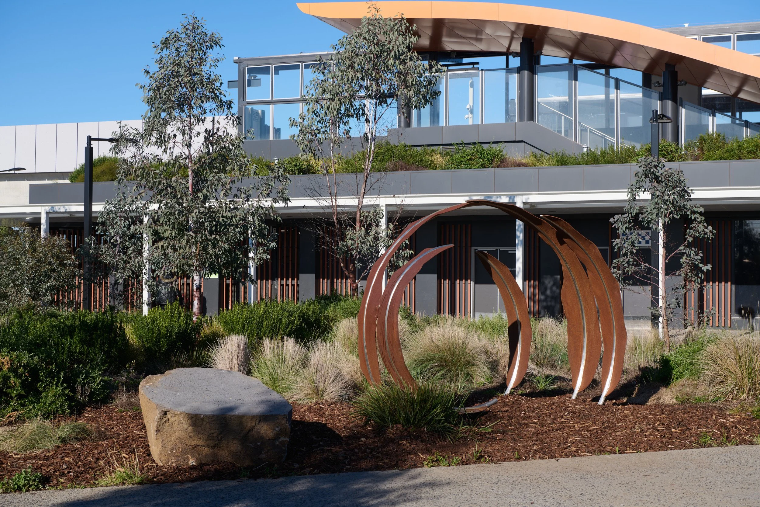 Bunjil’s Wings welcomes travellers at Deer Park station