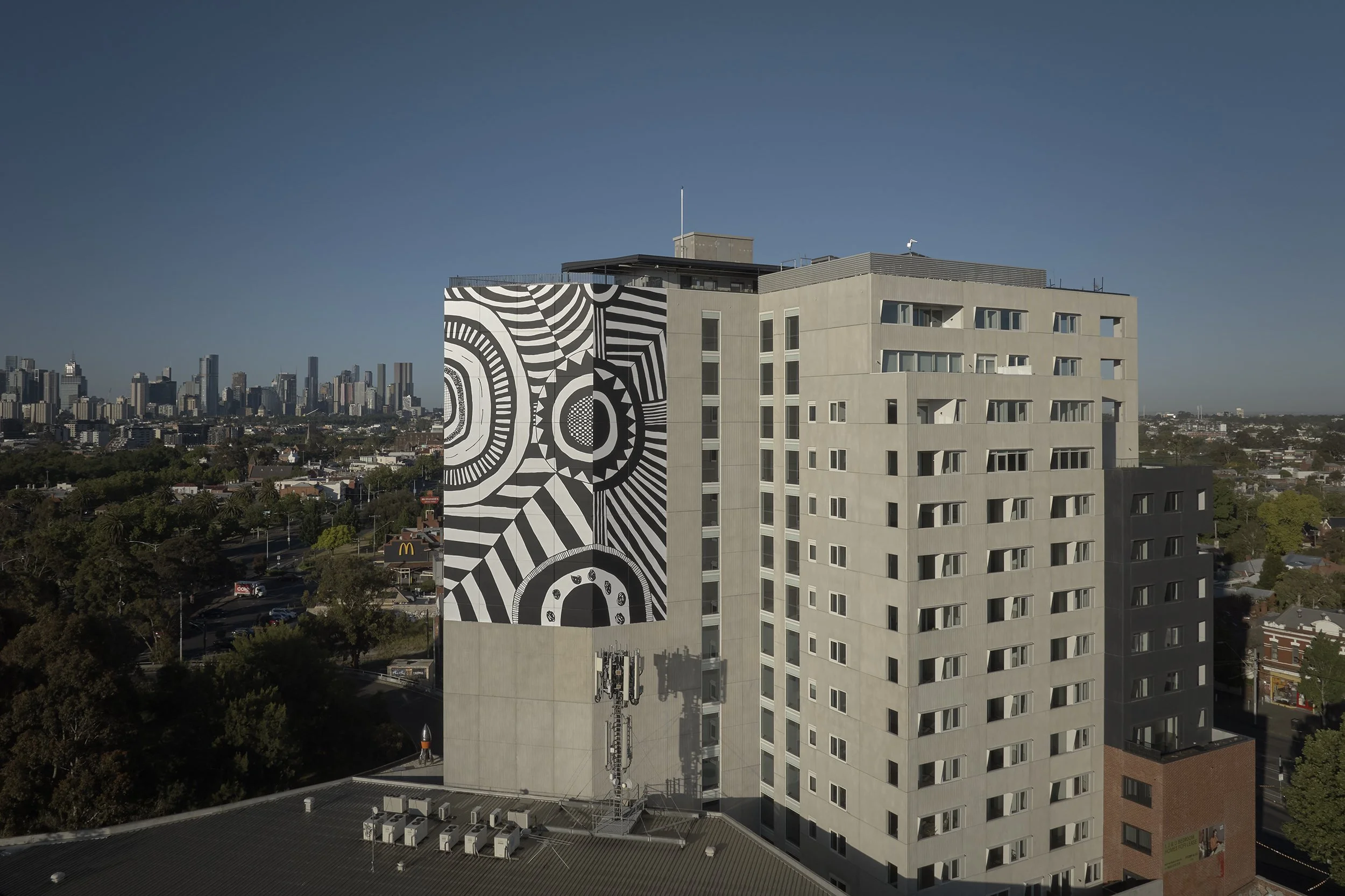 Sarah Weston - 249 Queens Parade internal 390.jpg