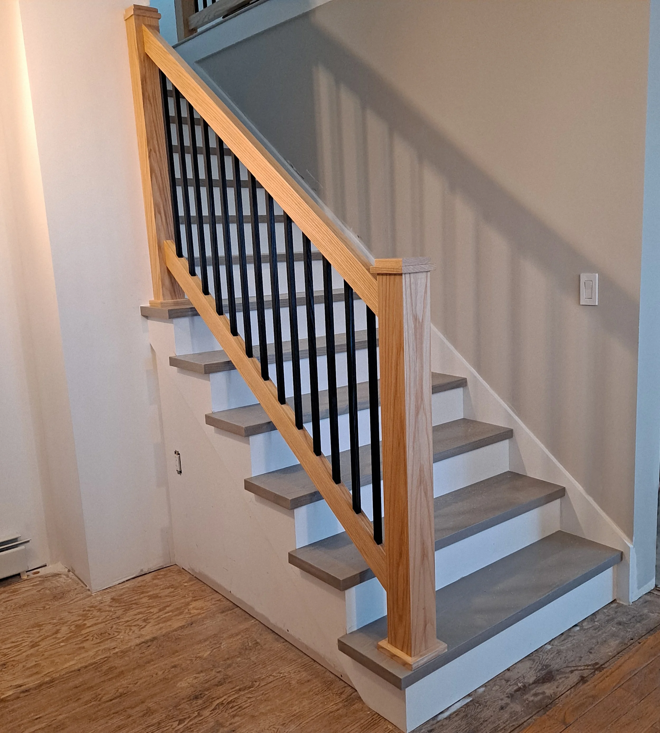 014 res stairway 01b.jpg