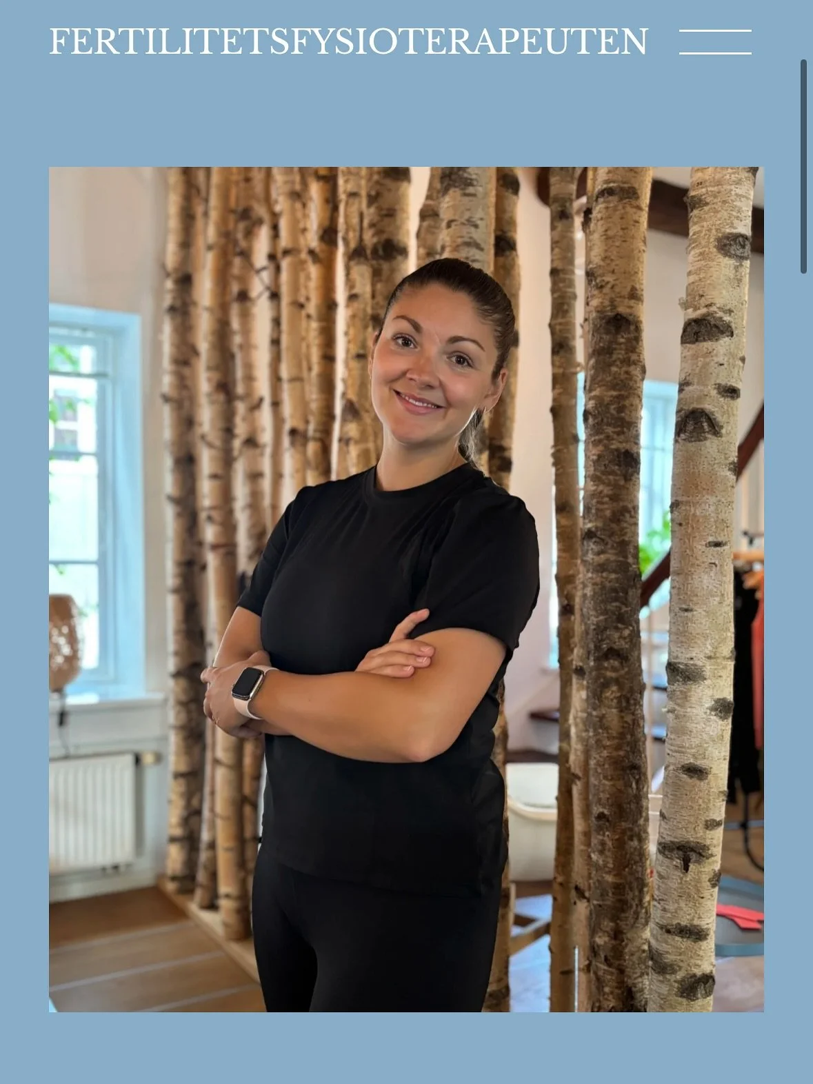 Hjemmesiden er oppe ! Og n&oslash;j hvor har jeg gl&aelig;det mig til at vise jer den 😍 Det er nu muligt at booke tider hos mig, og jeg vil de kommende dage uddybe de forskellige services 🤍 Her er et lille kig ind 🥹