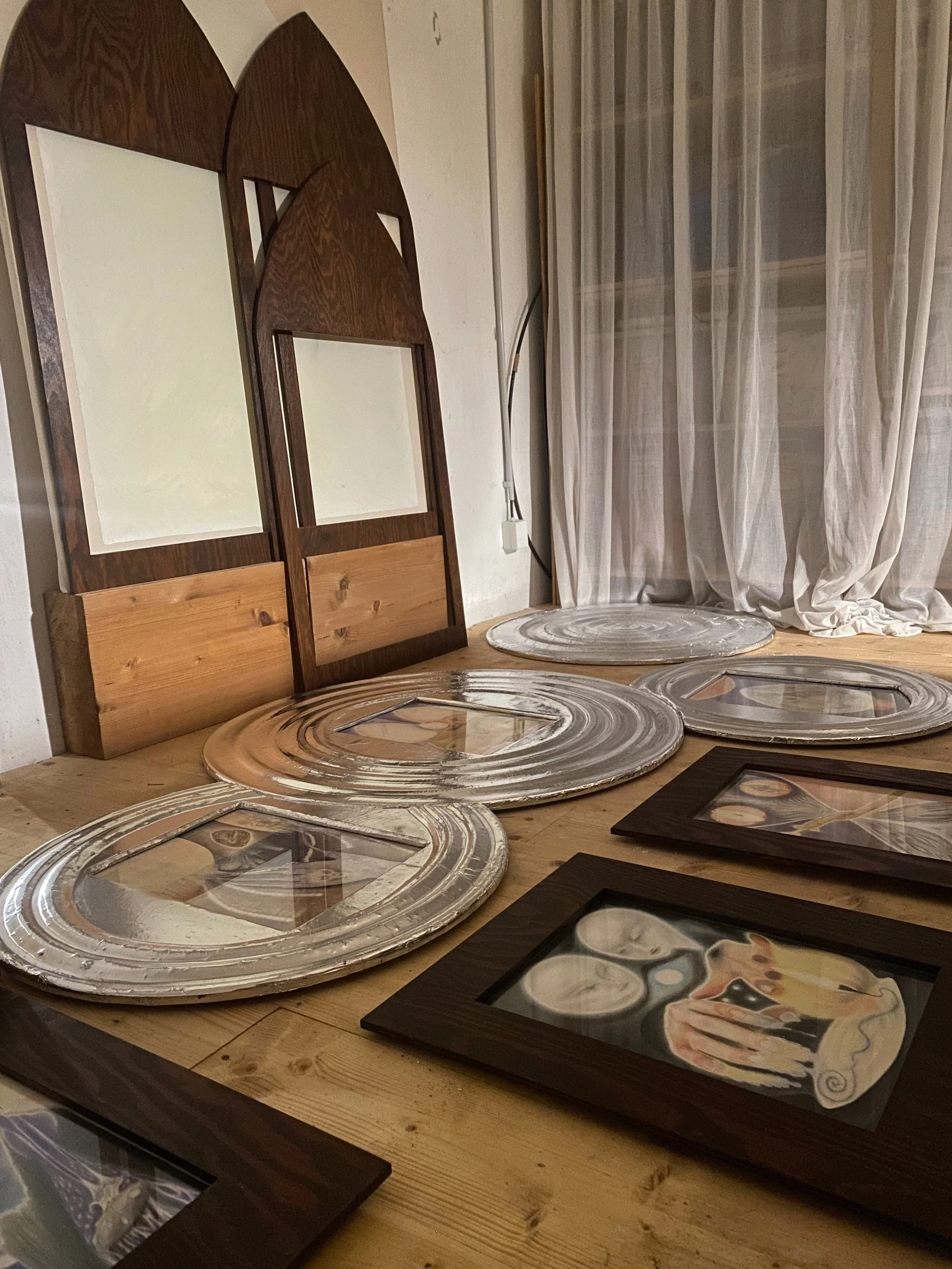 BTS🧩 Off-meds fairytale drops on display for the first time as part of Drop Fell Into Abyss @petrohradska_kolektiv in @jednadvatrigallery with dear @me7usa , curated by loveliest @edita.malina and @sarka_koudelova, who also wrote a text: &ldquo;The 