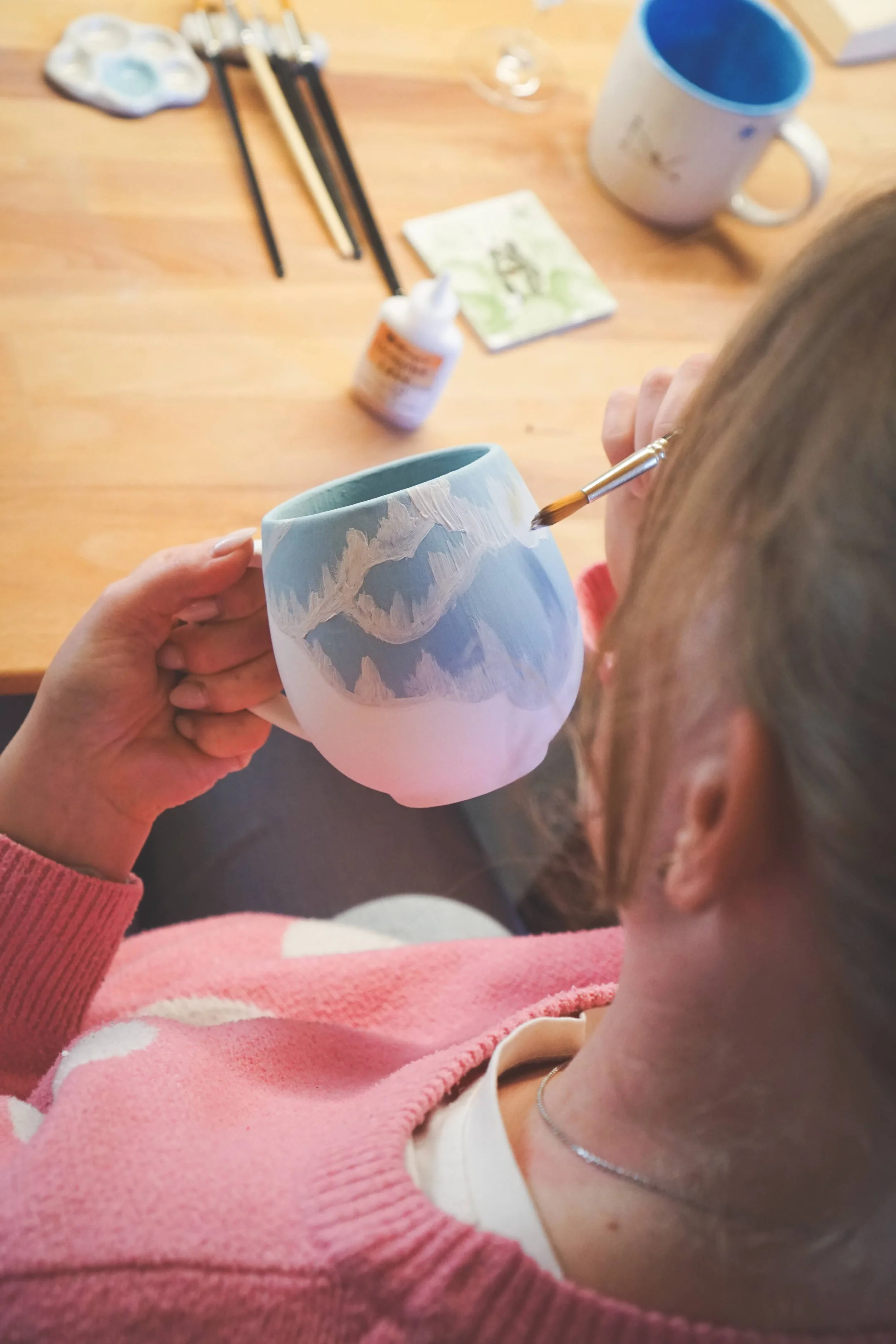 Keramik bemalen am Junggesellinnenabschied