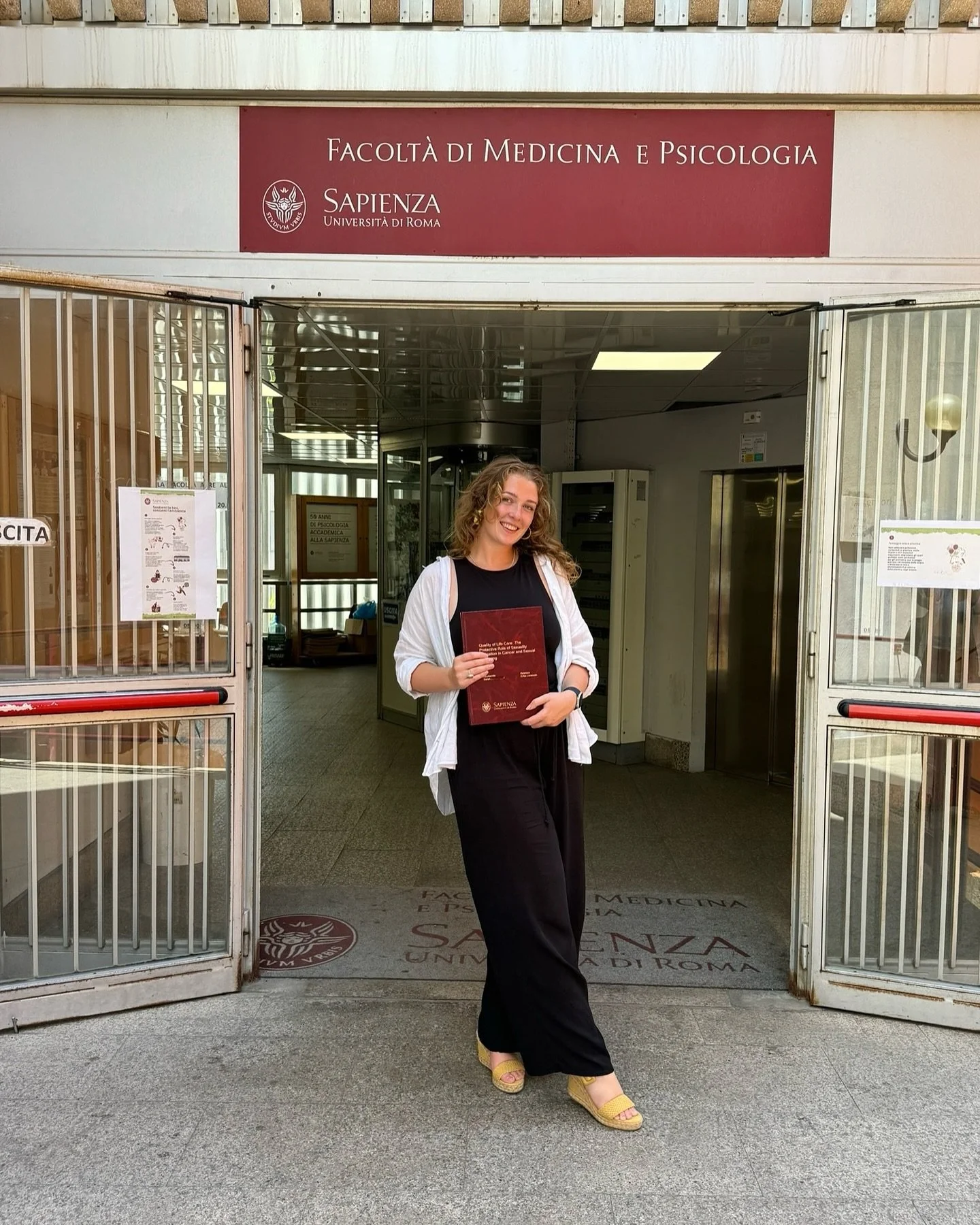 Master of Clinical Psychosexology ✔️

Thank you to my beautiful R(h)ome, friends, colleagues, and professors. It&rsquo;s been an incredible 2 years 👩&zwj;🎓🇮🇹