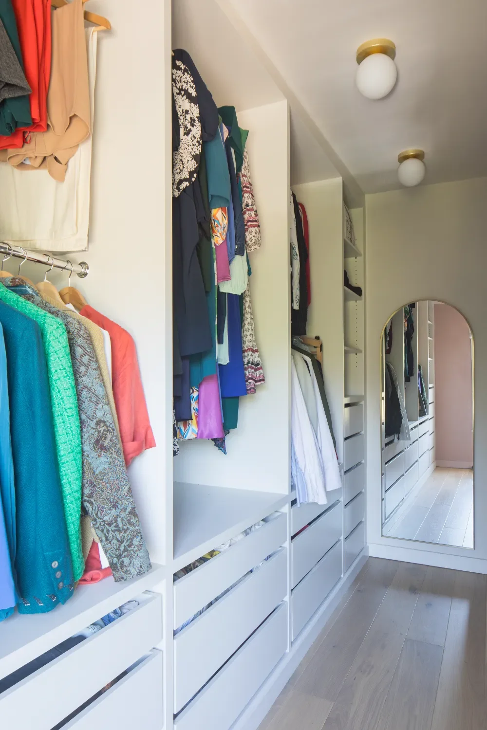 Walk in wardrobe
