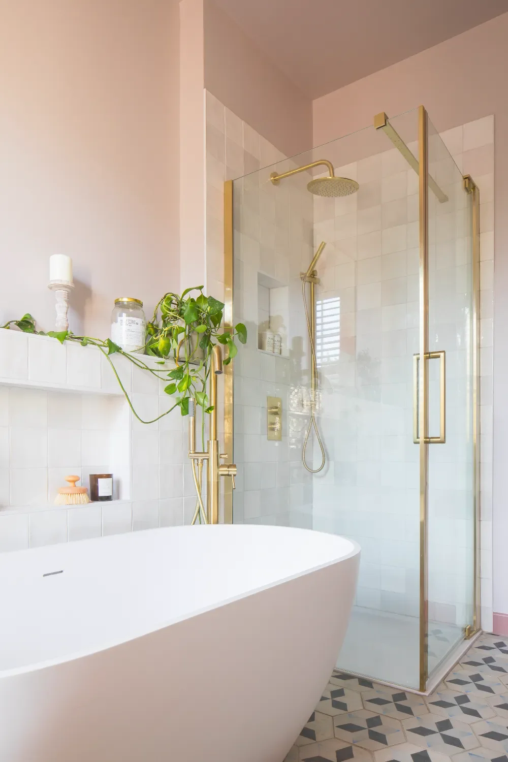 Family-bathroom-with-shower -and-plant-interior-design-kent-michelle-shakallis.webp